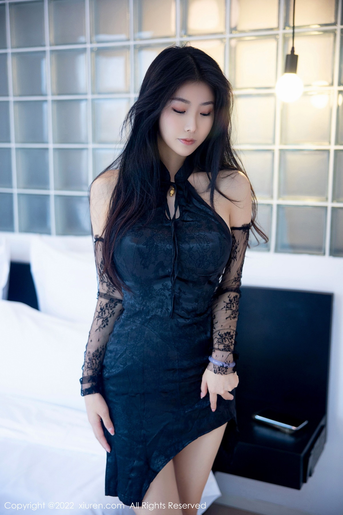 [XiuRen]高清写真图 2022.11.16 No.5864 苏苏阿 情趣服美腿
