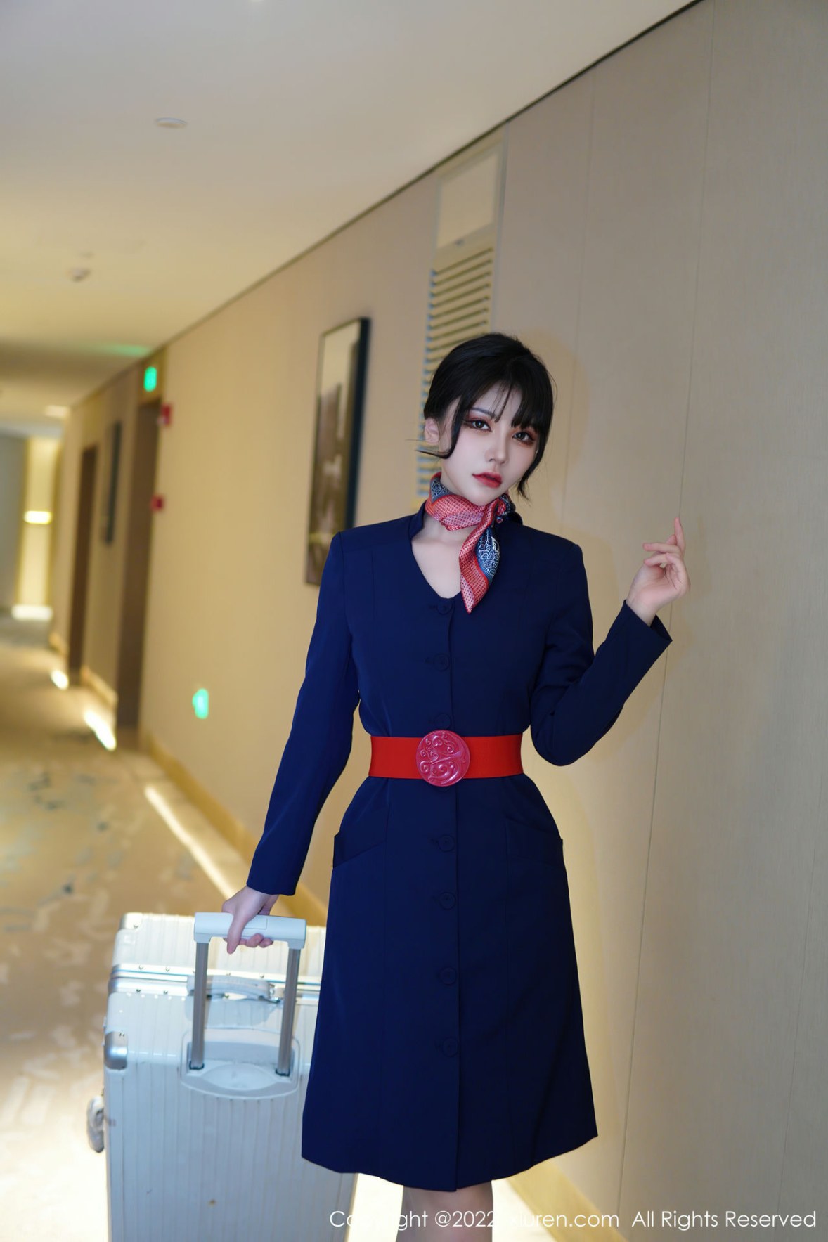 [XiuRen]高清写真图 2022.12.27 No.6048 桃桃子_ 空姐制服