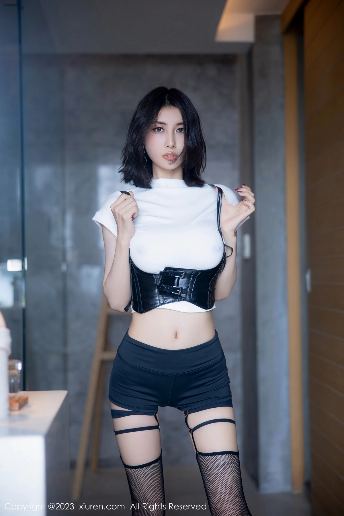 [XiuRen]高清写真图 2023.03.21 No.6443 lingyu69 新人美腿