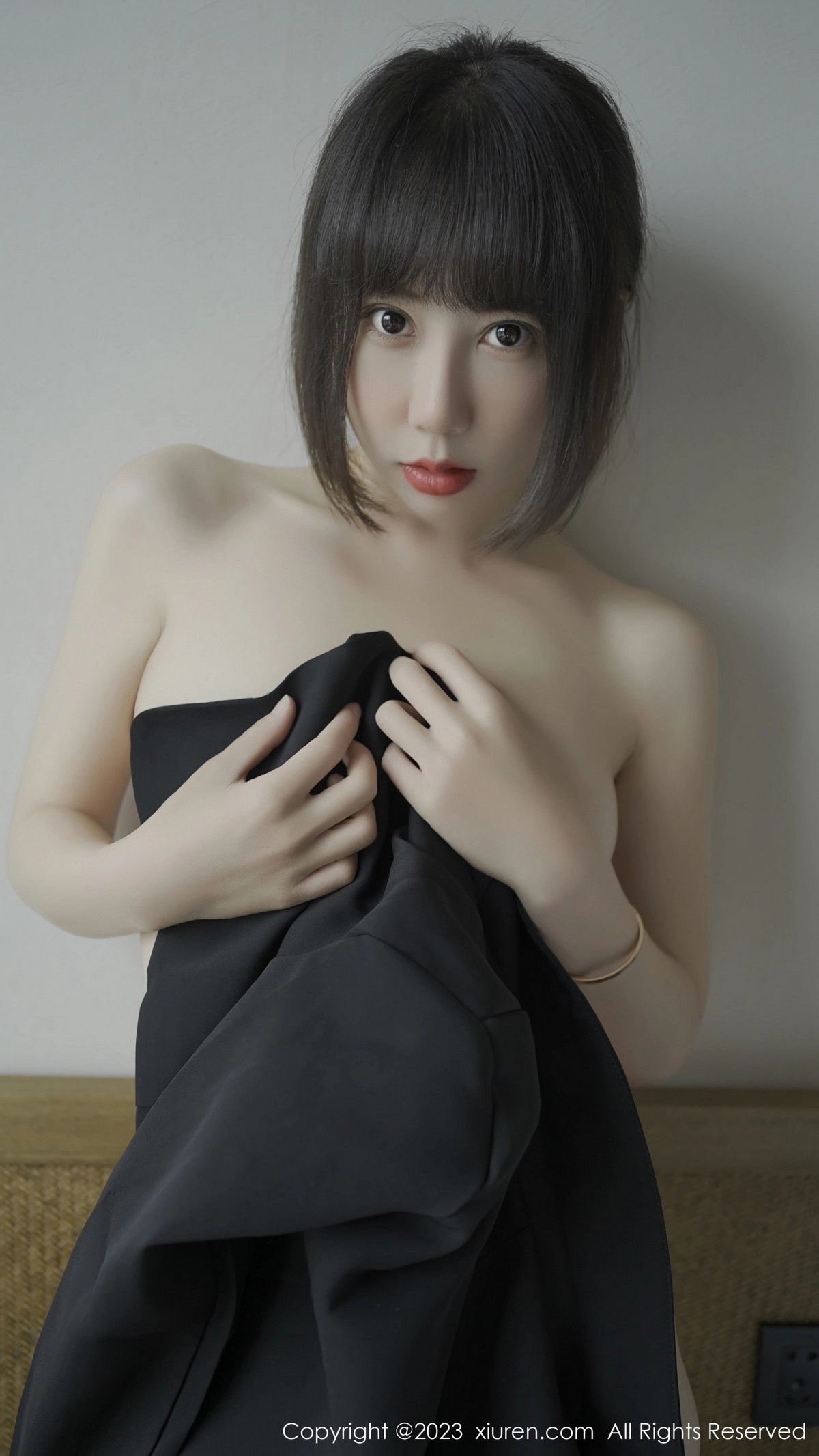 [XiuRen]高清写真图 2023.04.25 No.6629 夏馨瑶 新人黑丝