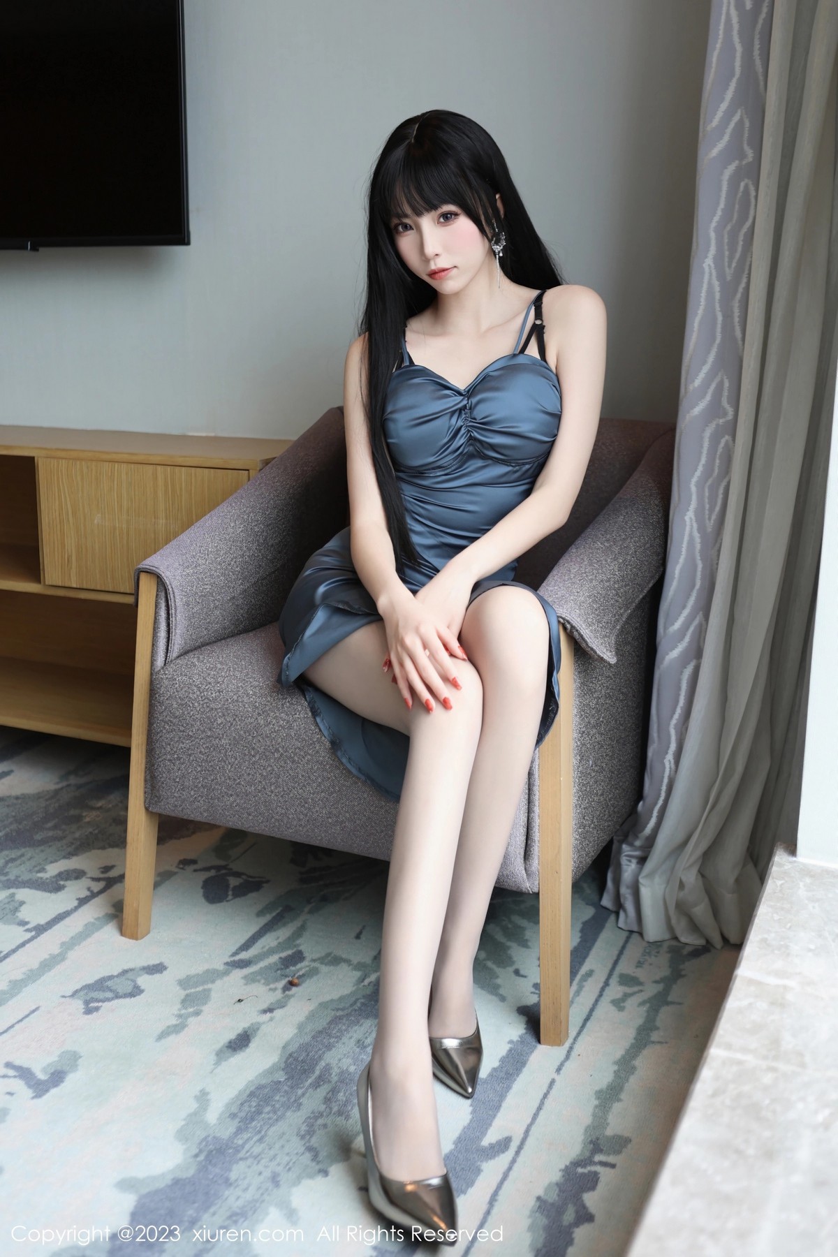 [XiuRen]高清写真图 2023.05.10 No.6714 谭小灵 制服黑丝