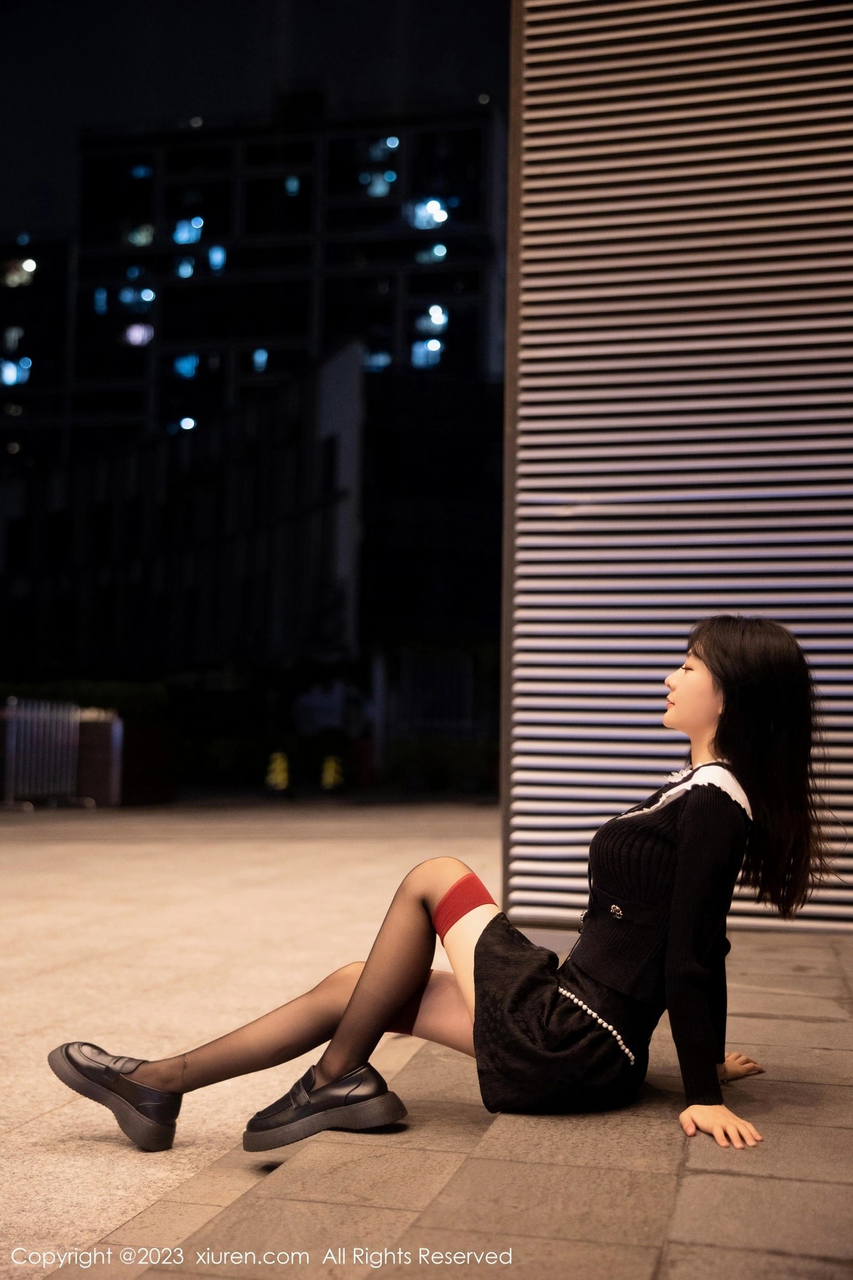 [XiuRen]高清写真图 2023.05.11 No.6724 幼幼 黑丝美腿