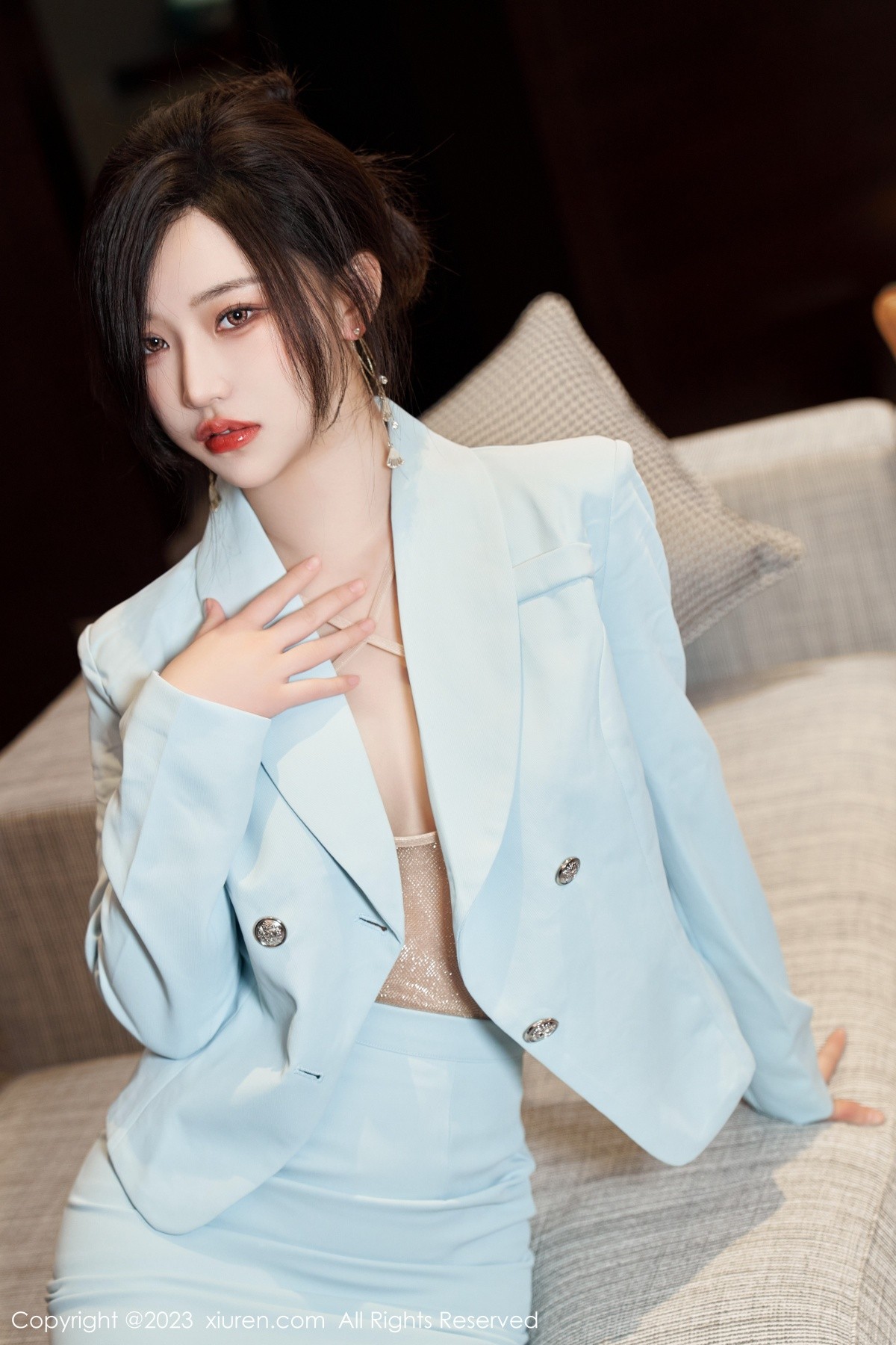 [XiuRen]高清写真图 2023.06.05 No.6857 妙可可Cheese 妩媚美臀
