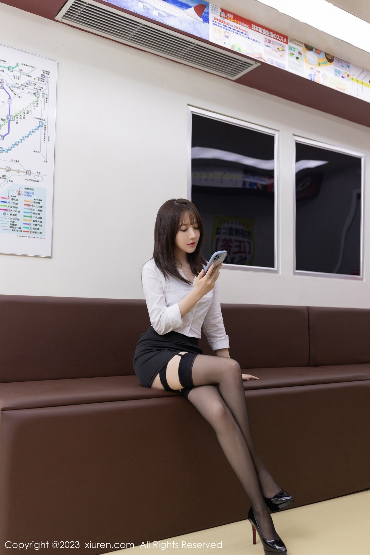 [XiuRen]高清写真图 2023.06.07 No.6875 杏子Yada 组合拍摄 丝袜美腿