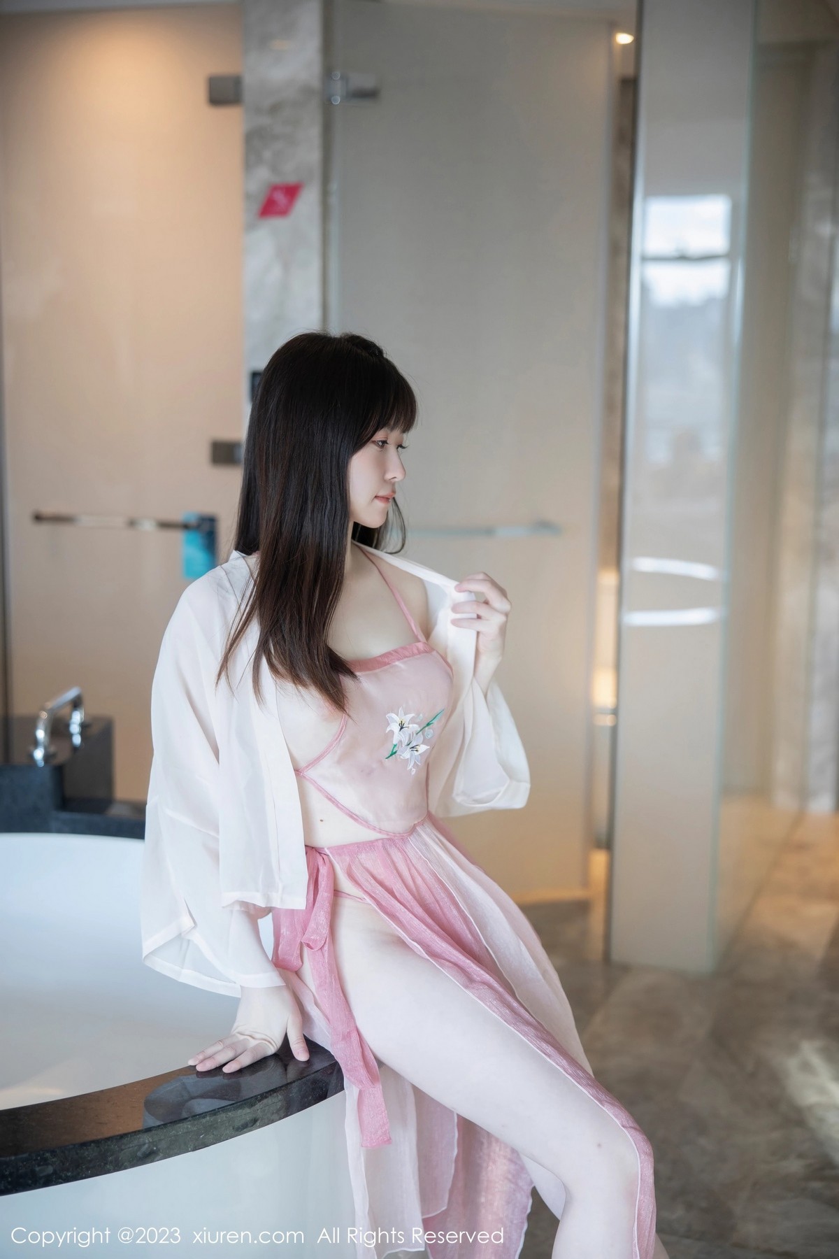 [XiuRen]高清写真图 2023.06.16 No.6926 林悠悠 新人古装