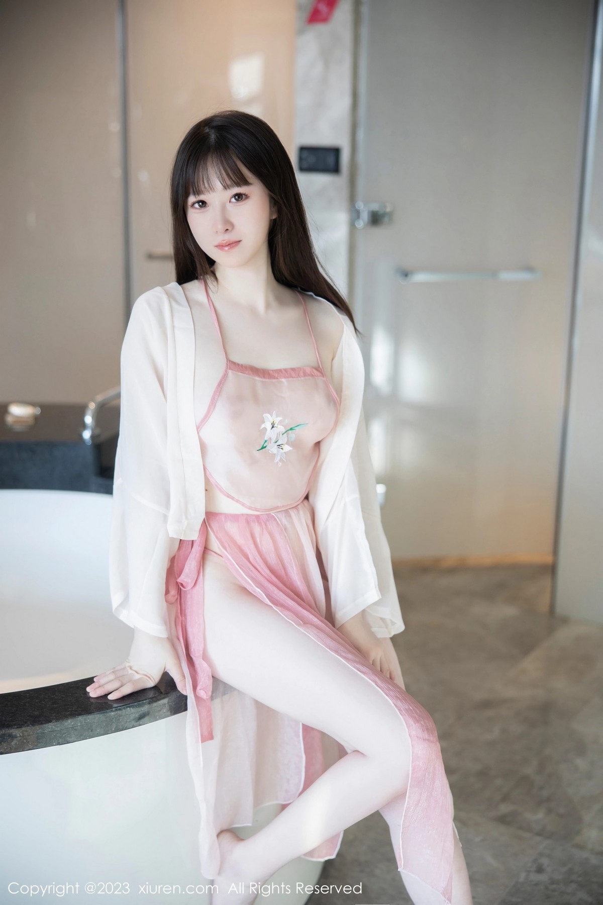 [XiuRen]高清写真图 2023.06.16 No.6926 林悠悠 新人古装