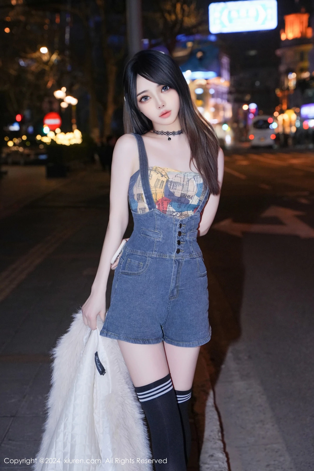 [XiuRen]高清写真图 2024.05.09 No.8508 林月月 黑丝美腿