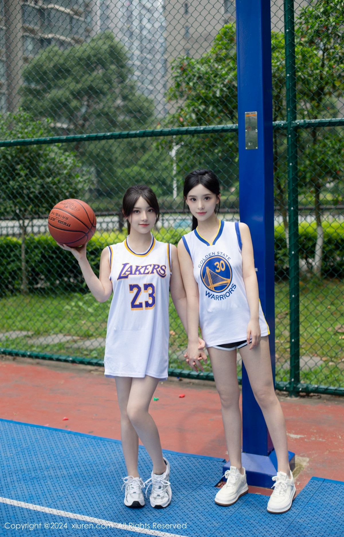 [XiuRen]高清写真图 2024.06.21 No.8744 豆瓣酱 模特合集
