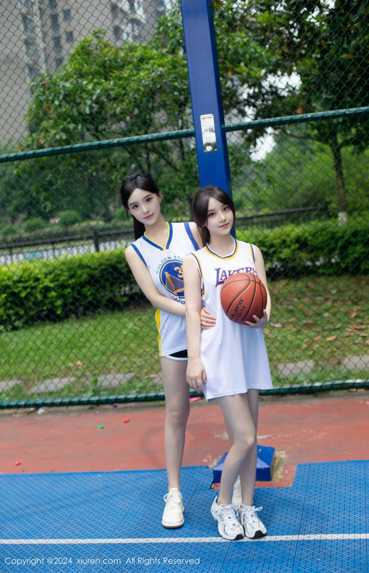[XiuRen]高清写真图 2024.06.21 No.8744 豆瓣酱 模特合集