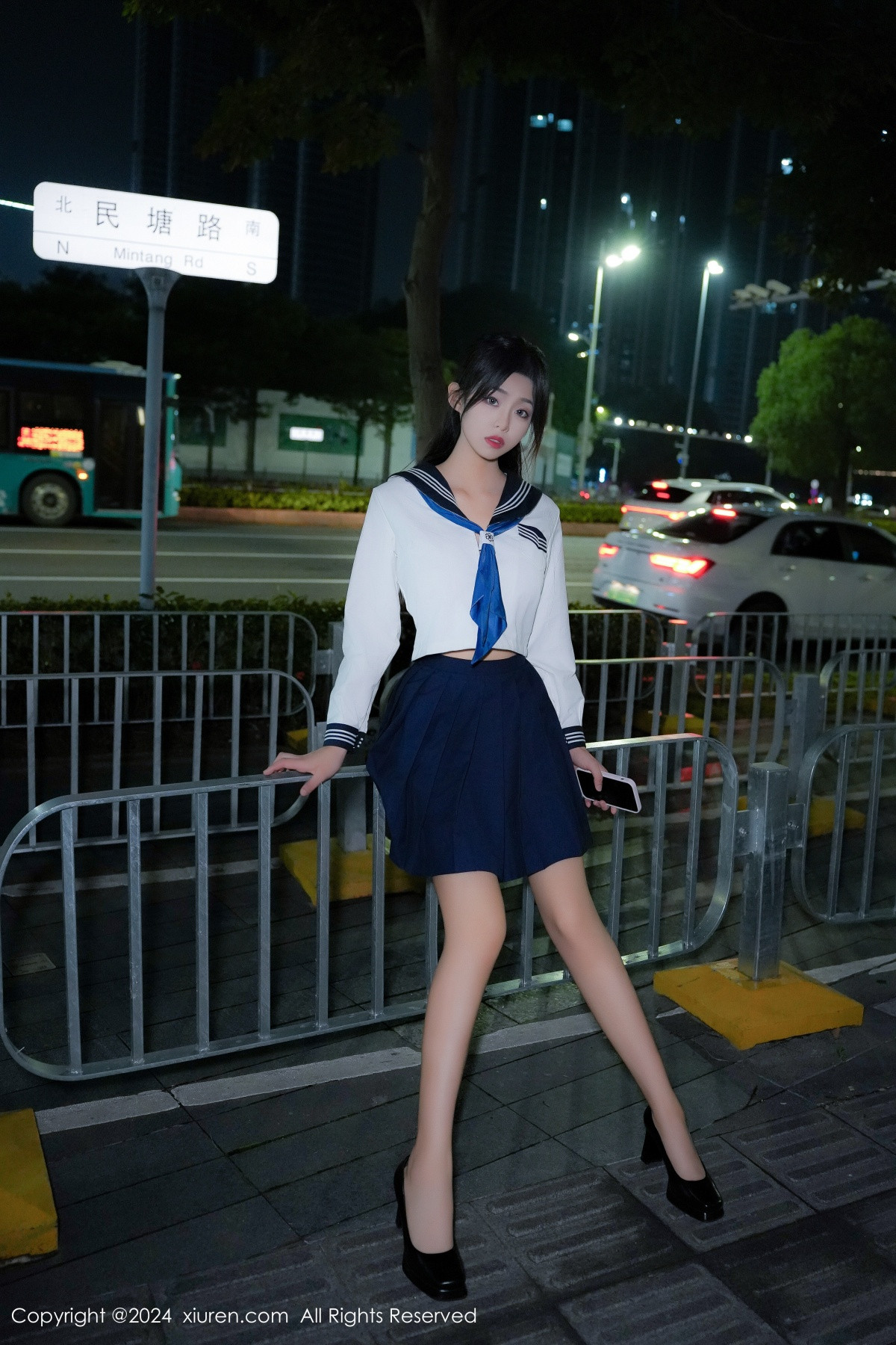 [XiuRen]高清写真图 2024.07.18 No.8879 董林越 性感美臀
