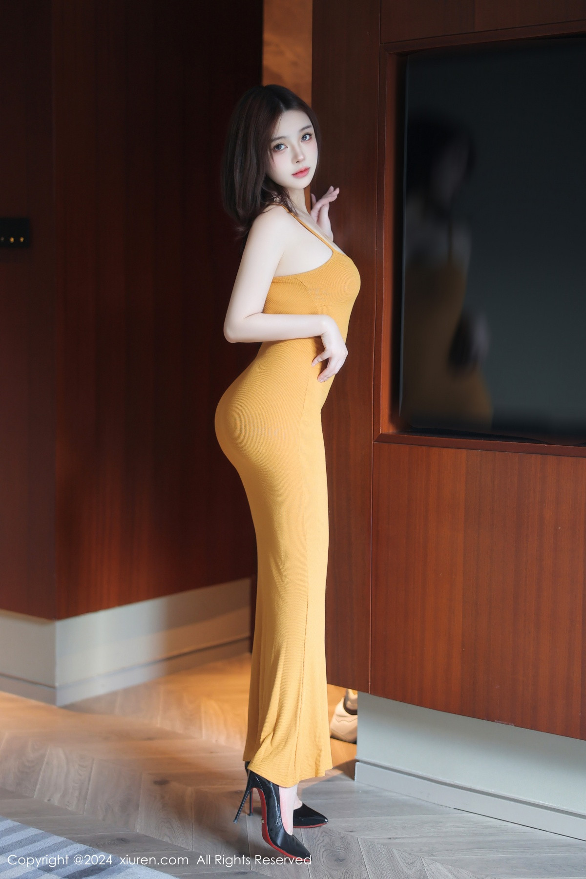 [XiuRen]高清写真图 2024.09.03 No.9103 麻布学妹 连体黑丝