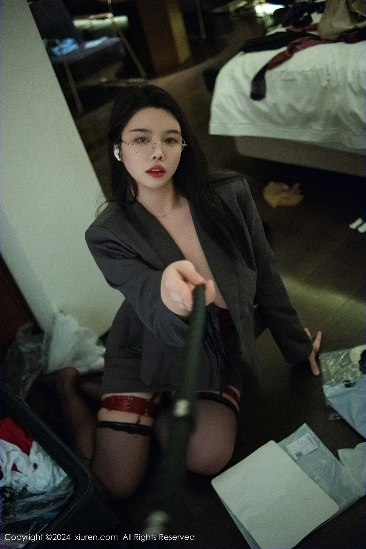 [XiuRen]高清写真图 2024.10.15 No.9287 樱桃小犊子 黑丝美臀