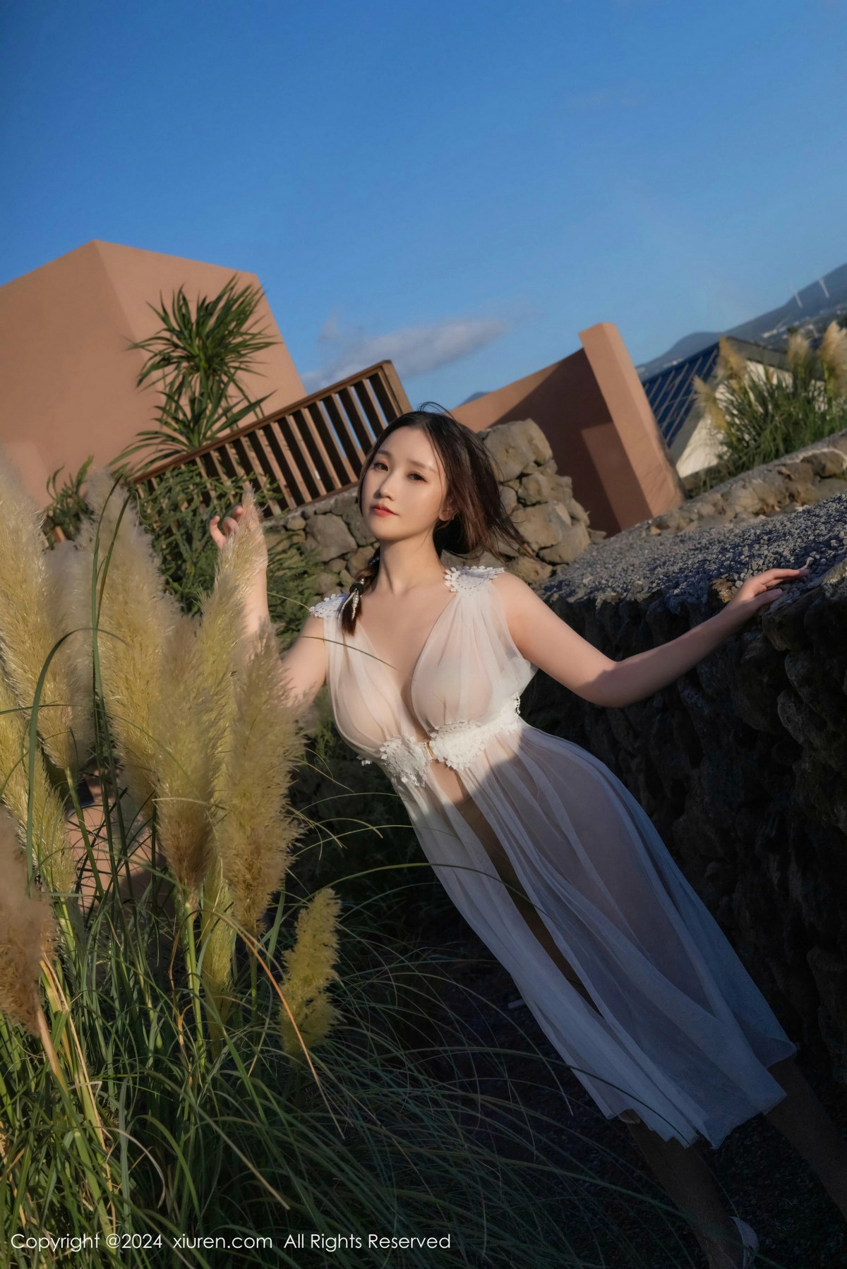 [XiuRen]高清写真图 2024.11.13 No.9442 杏子Yada 丝袜美腿