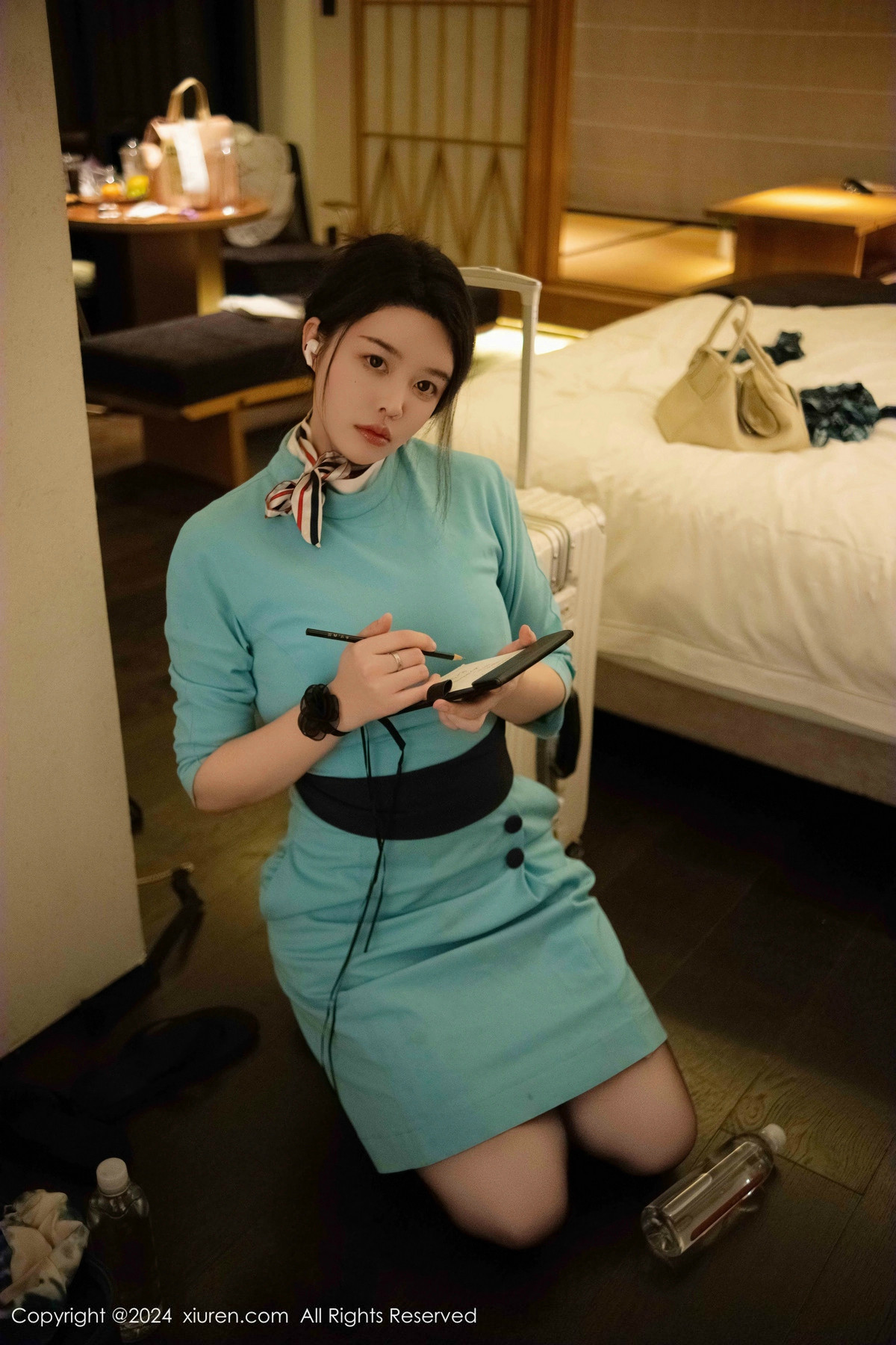 [XiuRen]高清写真图 2024.12.17 No.9609 樱桃小犊子 黑丝美臀