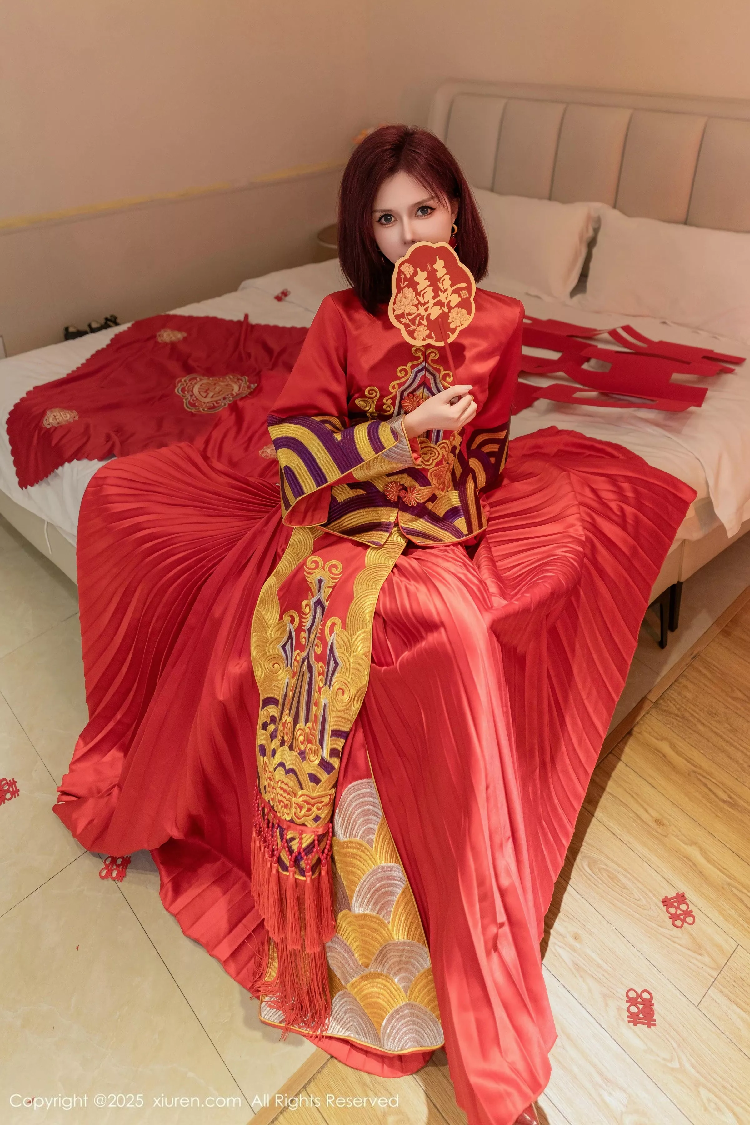[XiuRen]高清写真图 2025.03.11 No.9995 白芷yy 丝袜美腿