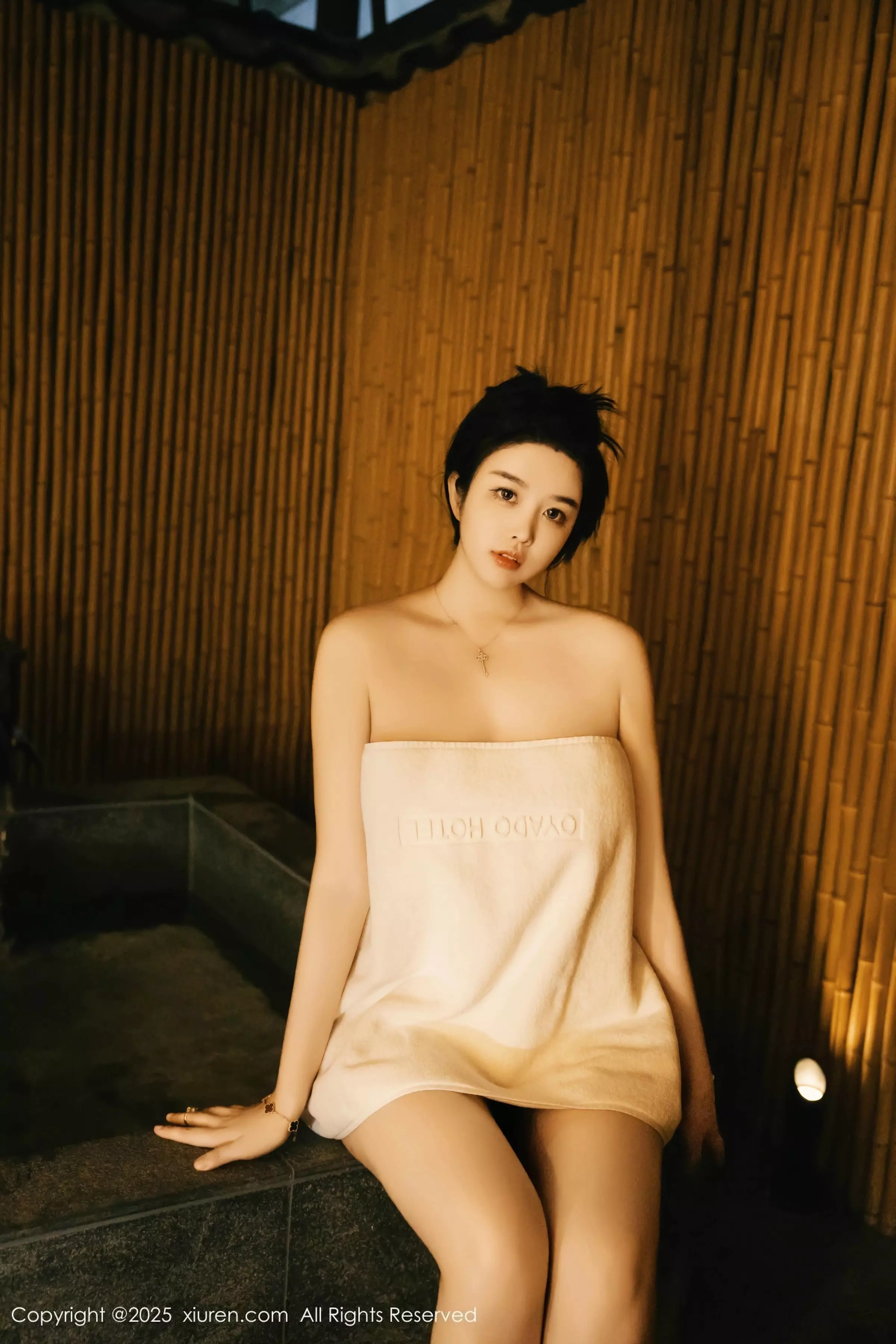 [XiuRen]高清写真图 2025.03.31 No.10091 林若凡F 白色浴巾