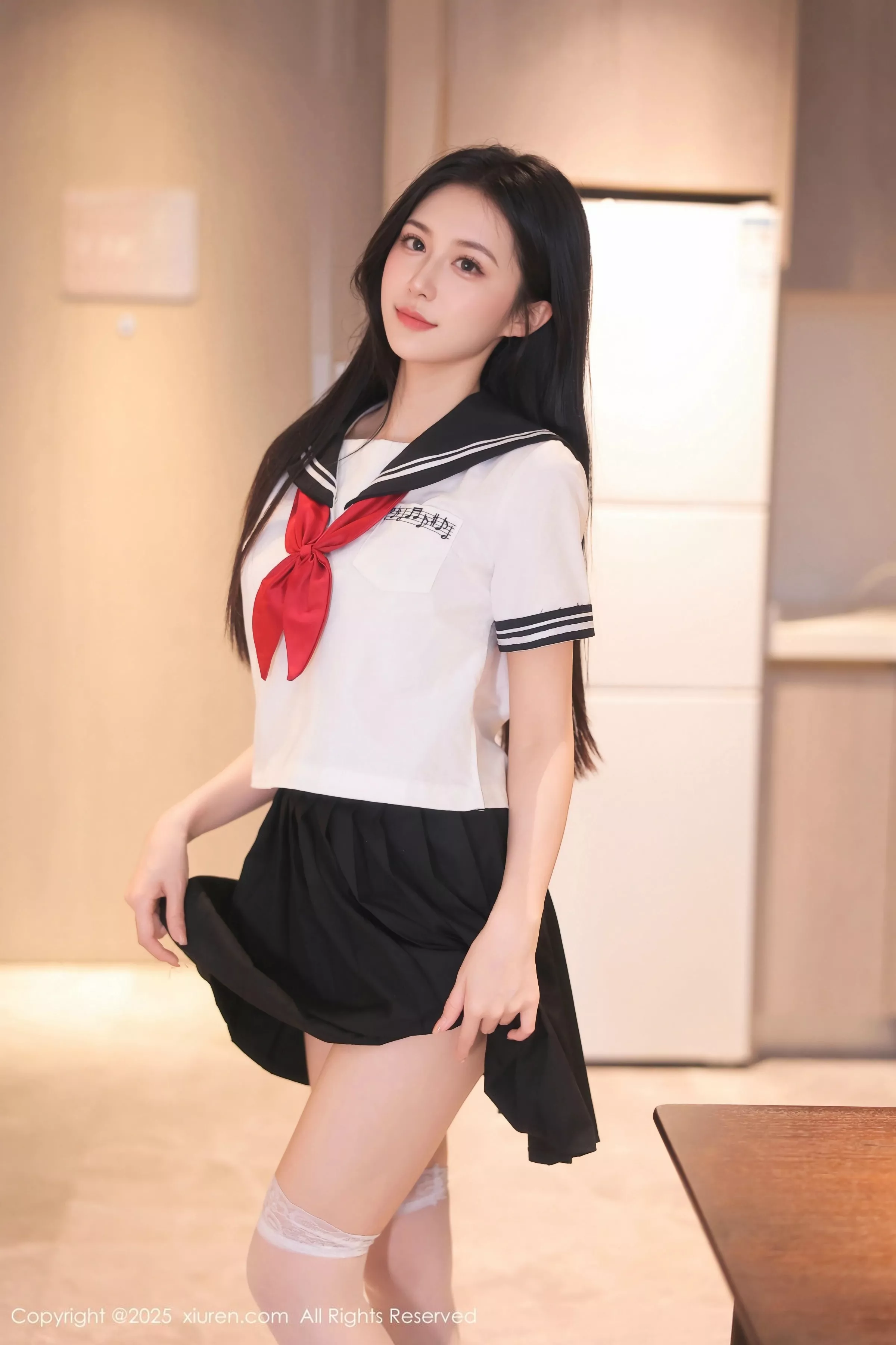 [XiuRen]高清写真图 2025.05.06 No.10234 shelly诗莉吖 白色丝袜