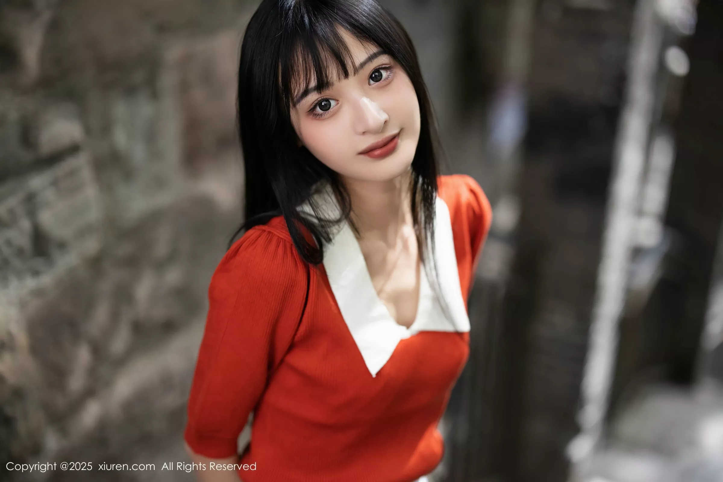 [XiuRen]高清写真图 2025.05.08 No.10247 茂木希子 橙色T恤