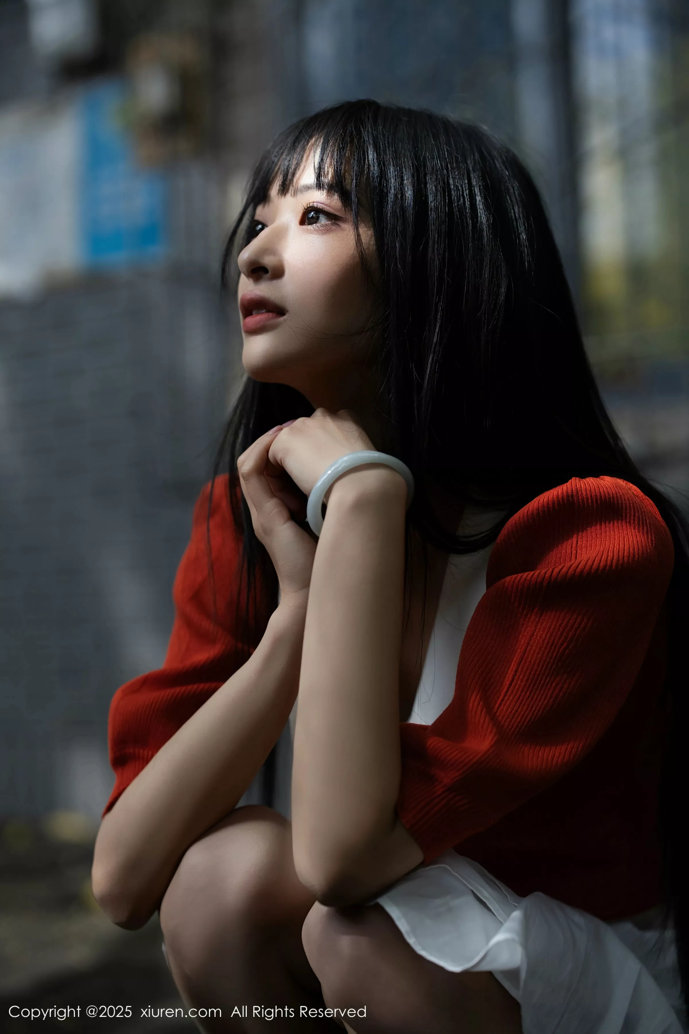 [XiuRen]高清写真图 2025.05.08 No.10247 茂木希子 橙色T恤