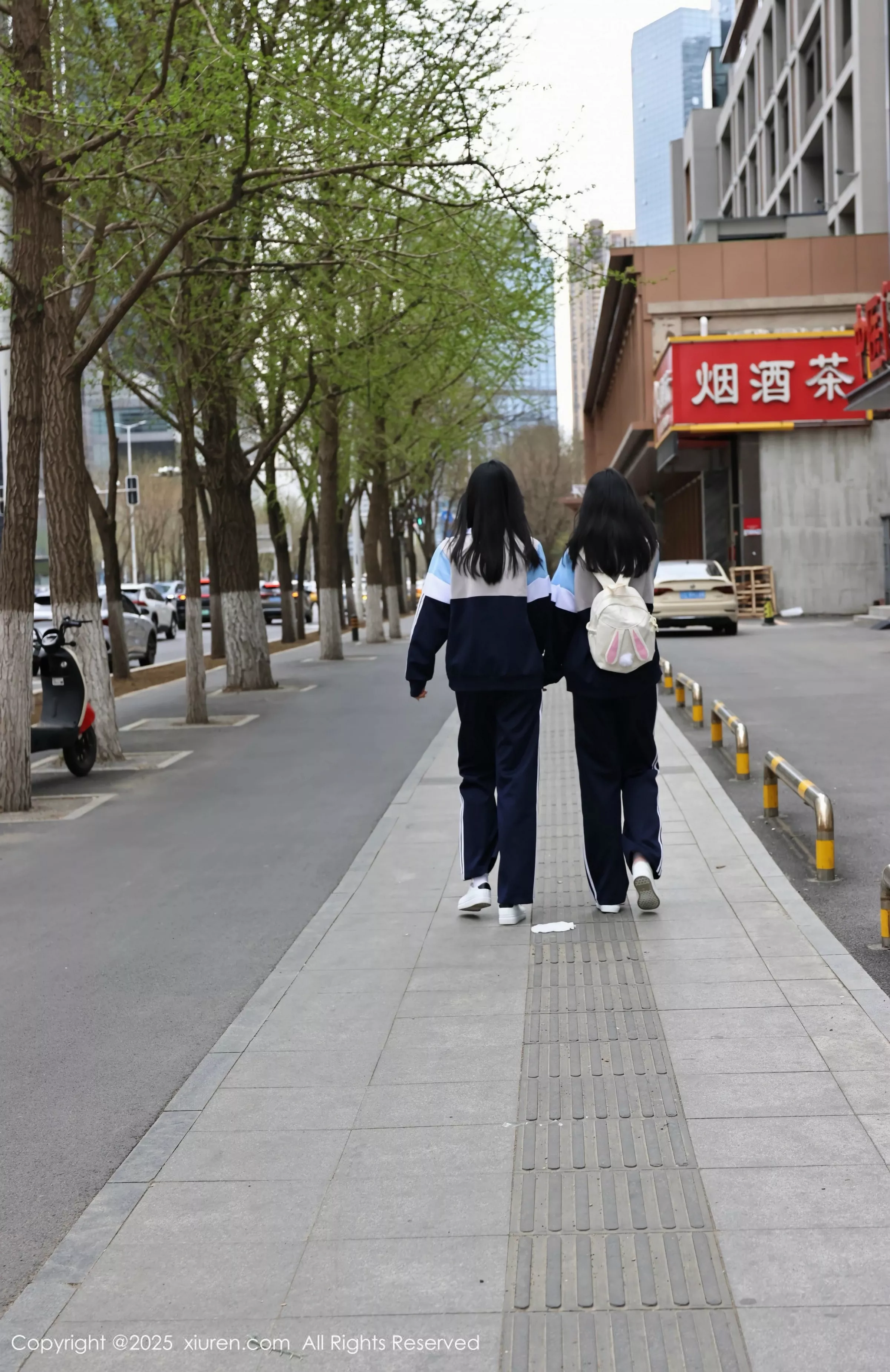 [XiuRen]高清写真图 2025.05.16 No.10288 小芭乐 蓝色校服