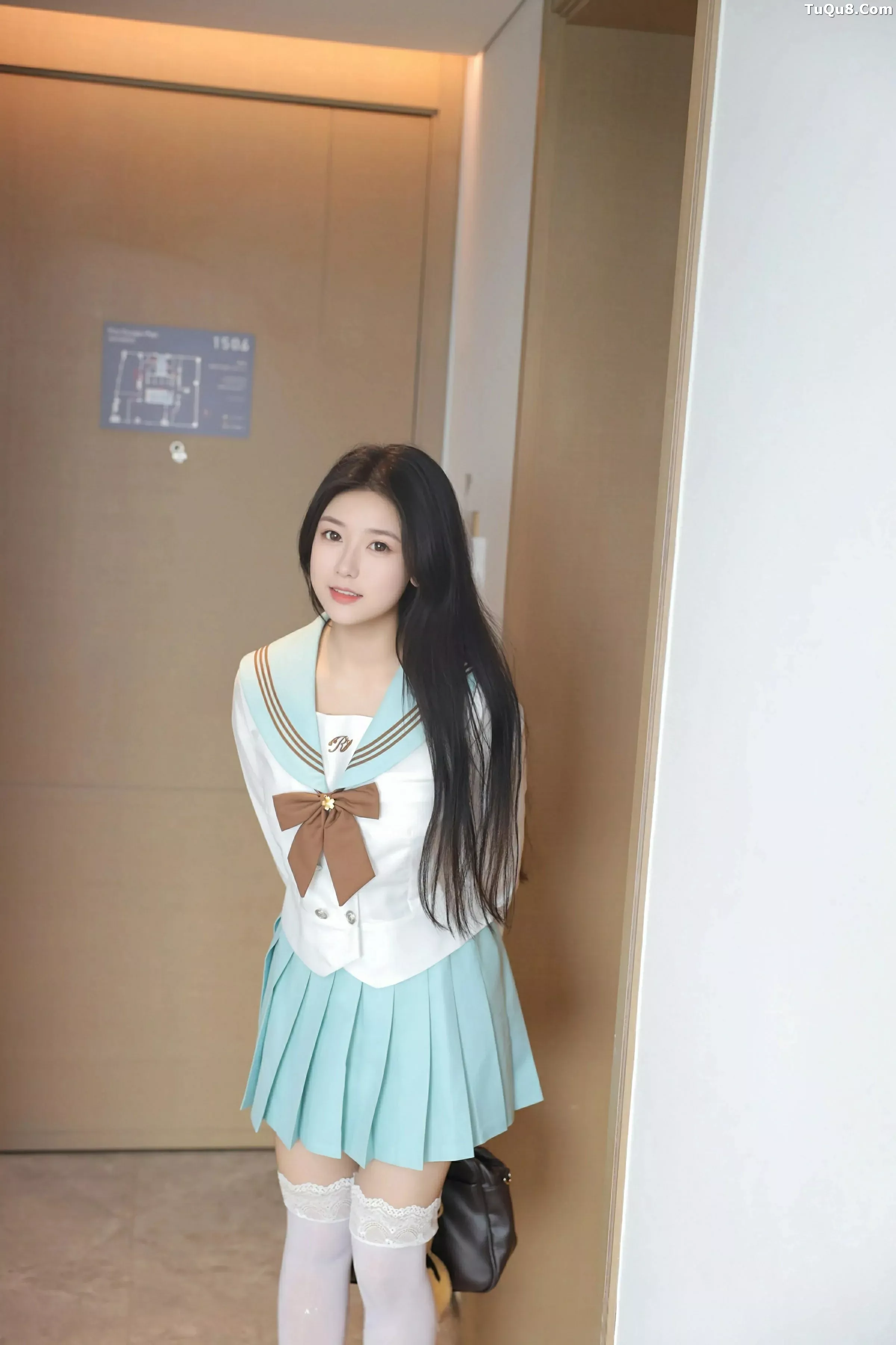 [XiuRen]高清写真图 2025.06.09 No.10379 林嘉馨 JK制服