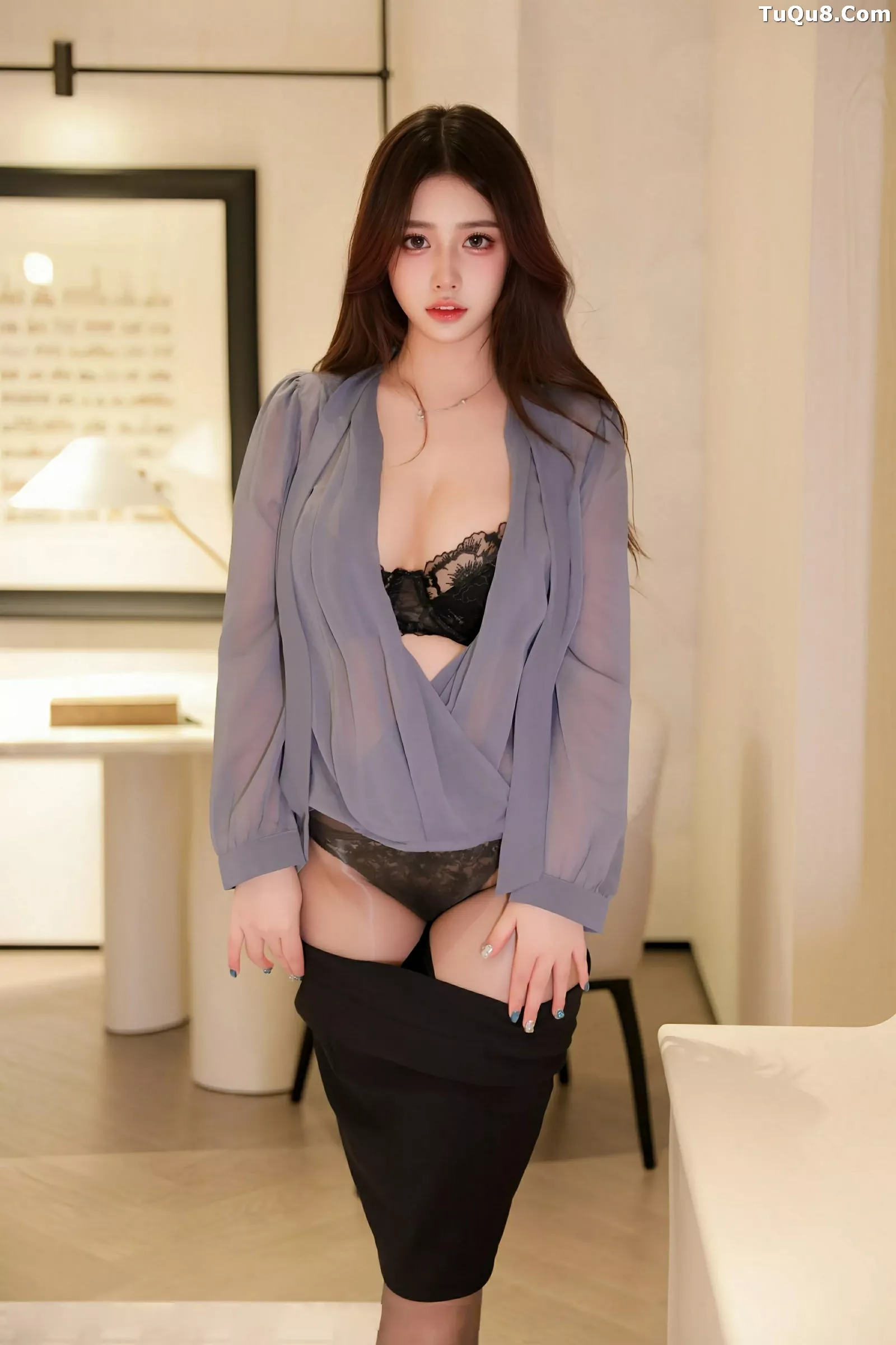 [XiuRen]高清写真图 2025.06.30 No.10484 蛋蛋宝 性感OL