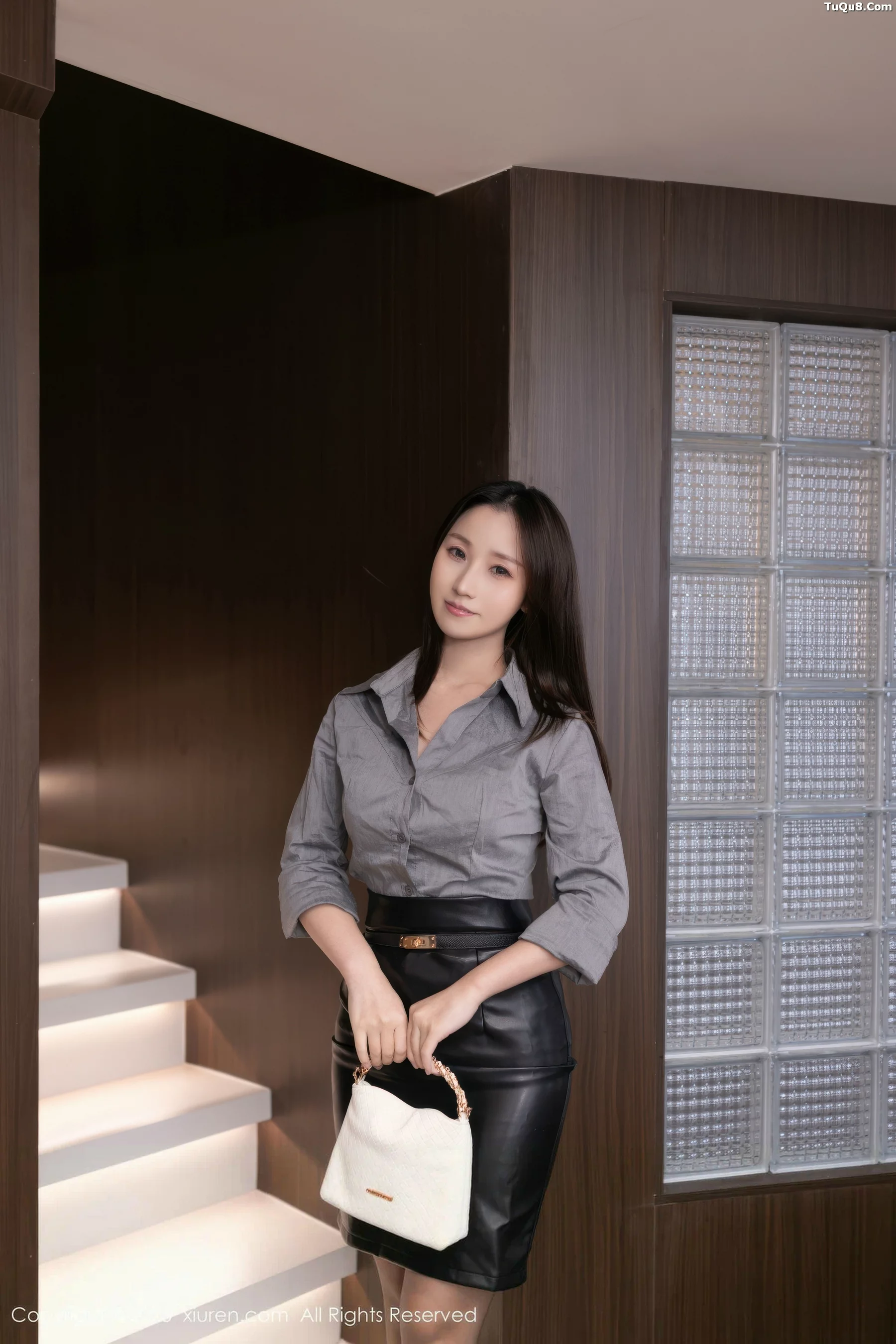 [XiuRen]高清写真图 2025.11.12 No.10978 杏子Yada 情趣内衣