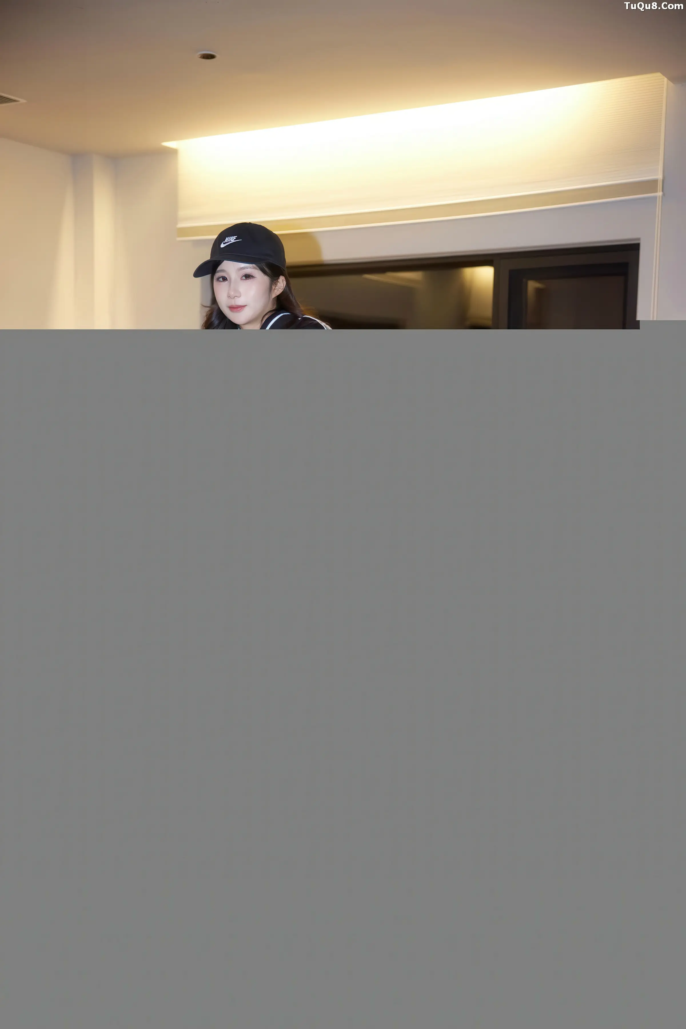 [XiuRen]高清写真图 2026.01.16 No.11242 小肉肉咪 黑色运动内衣