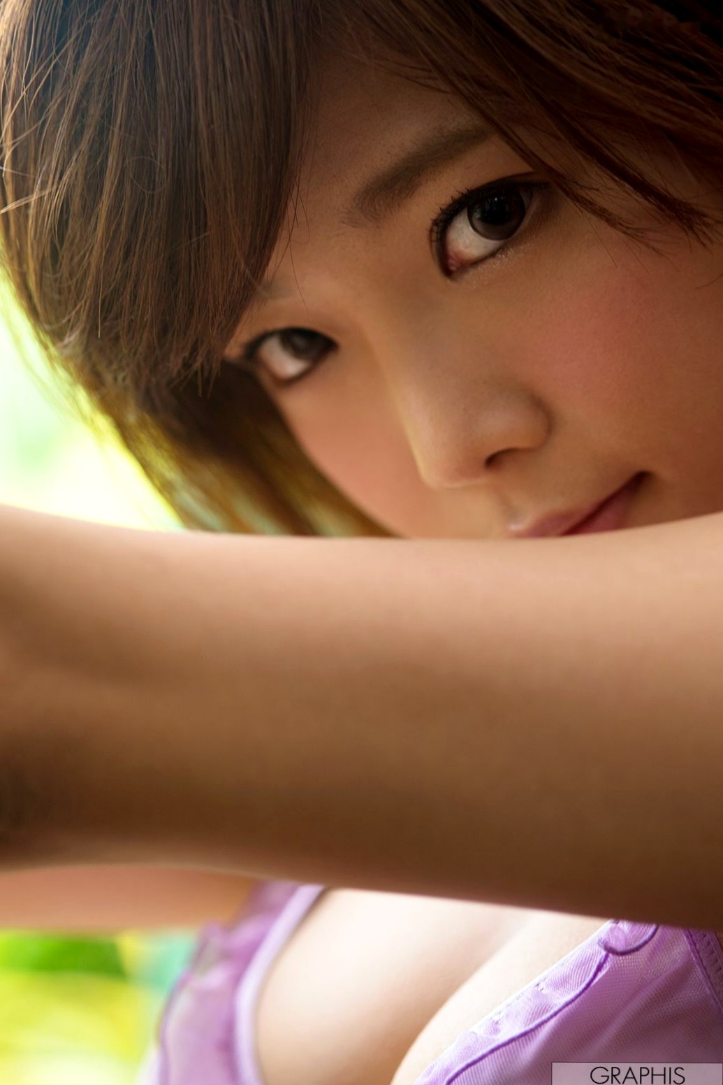 Graphis_紗倉まな《Kisses From You》户外海边黑丝比基尼私房写真集[43P]