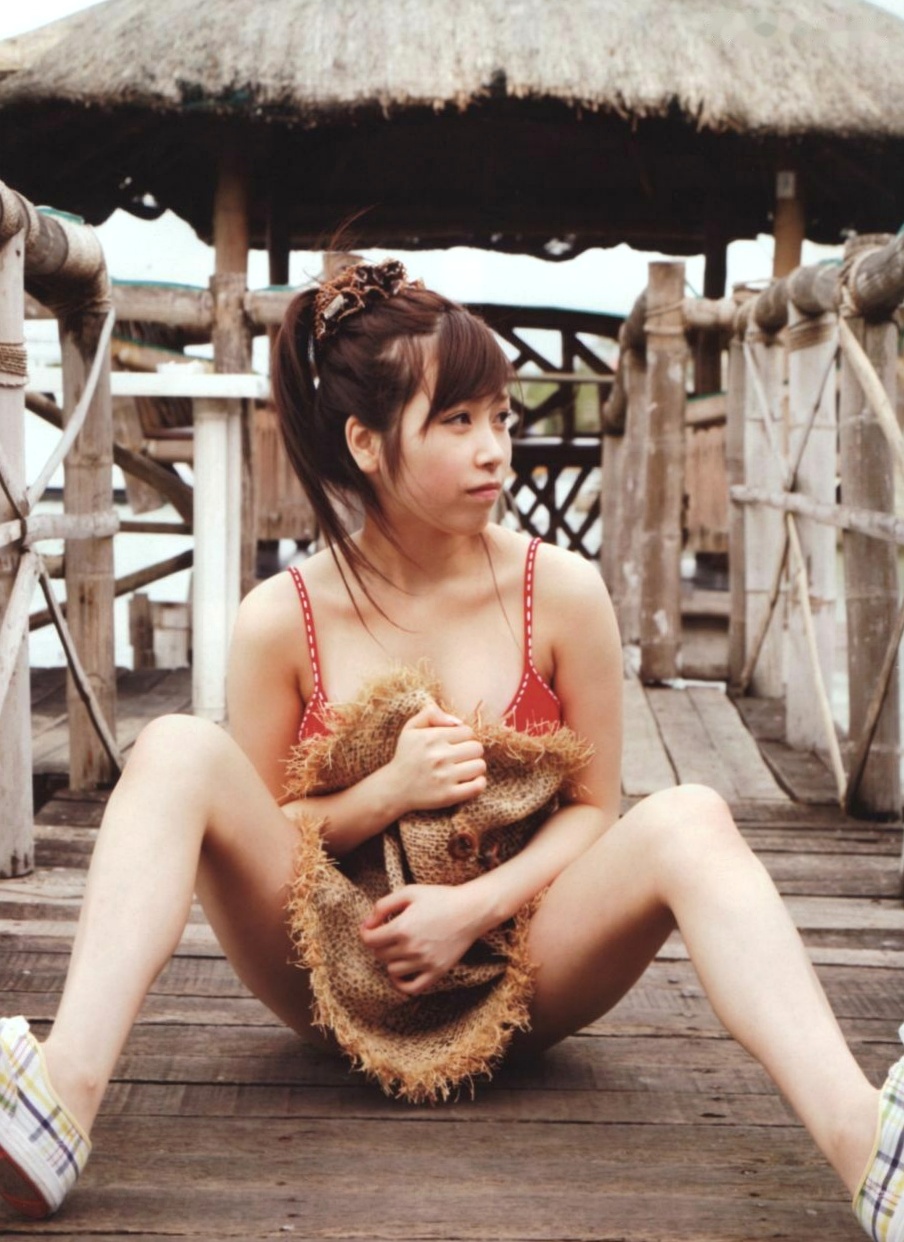 PB写真集_中西里菜《AKB48 Graduation》清纯校服与性感泳装私房美图合集 [90P]