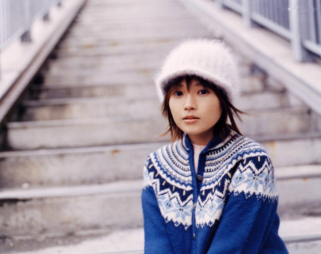 PB写真集_安倍夏美《出逢い》雪景与海边辽阔唯美画报，清纯治愈系个人影像（79P）