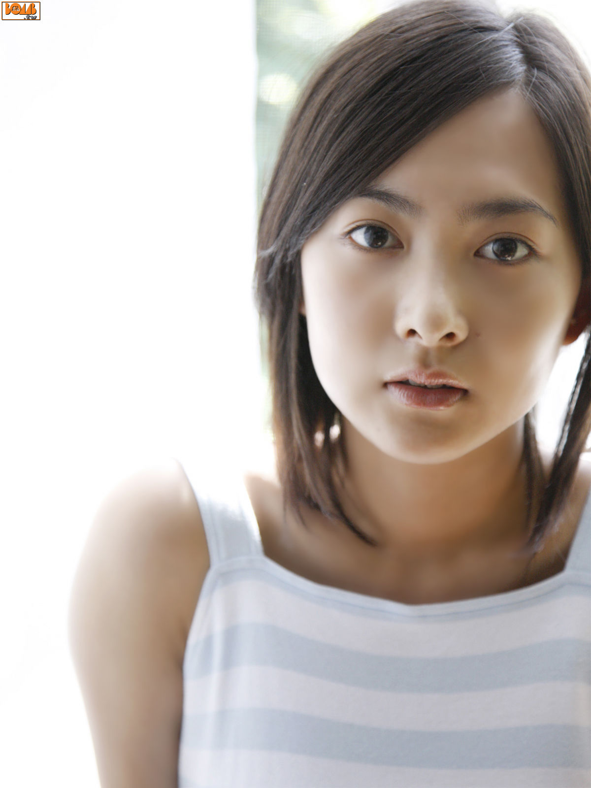 谷村美月-[Bomb.TV]高清写真图套图写真图集2009-01