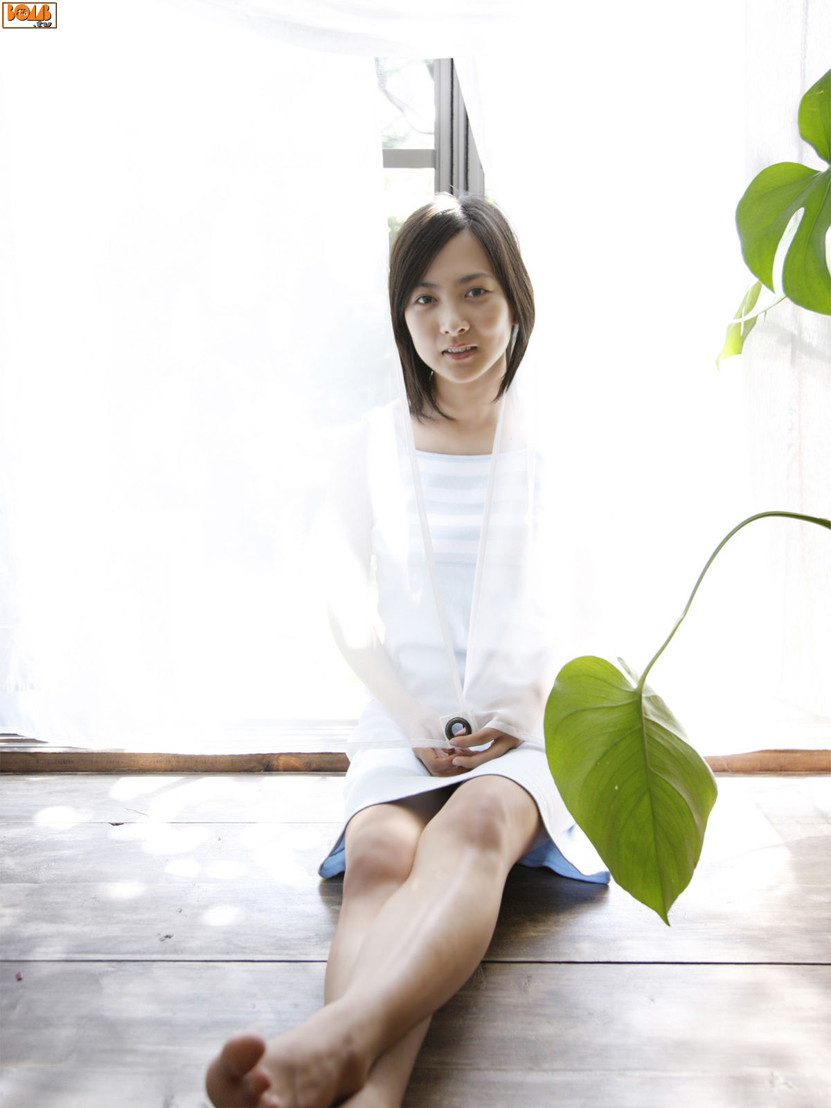 谷村美月-[Bomb.TV]高清写真图套图写真图集2009-01