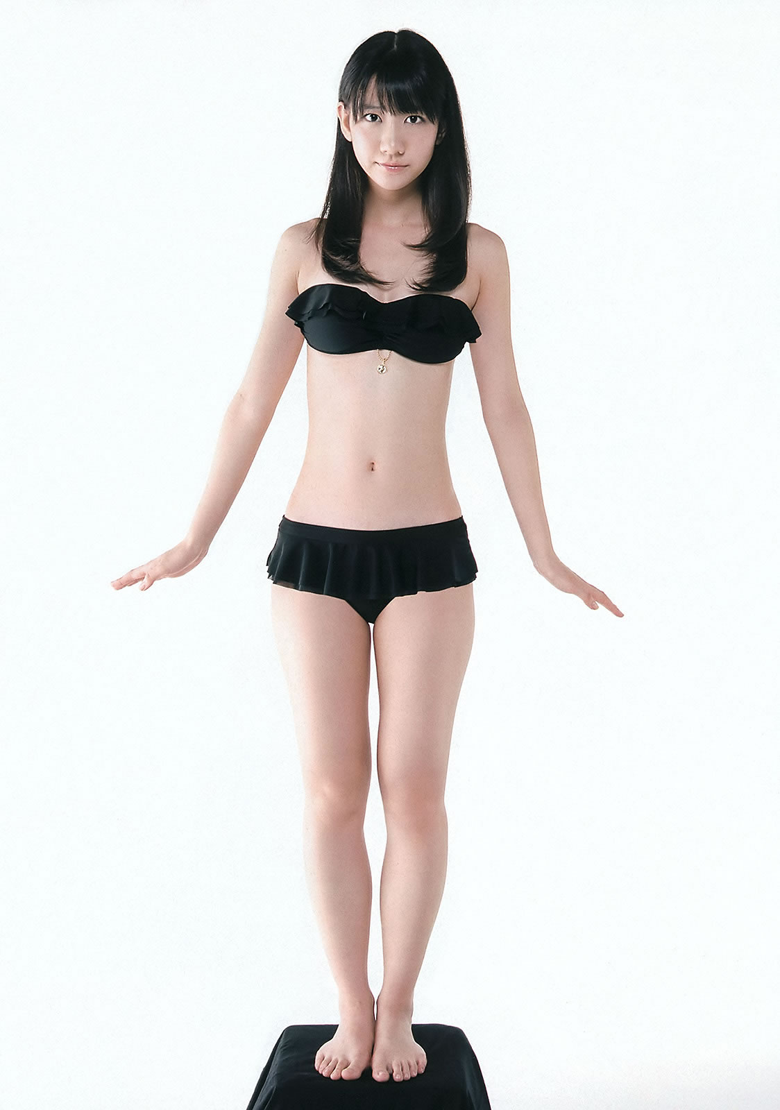 [Weekly Playboy]高清写真图2012 No.30 柏木由纪 HK 48 山本舞衣子 杉本有美 広瀬アリス 刈谷友衣子 星美りか