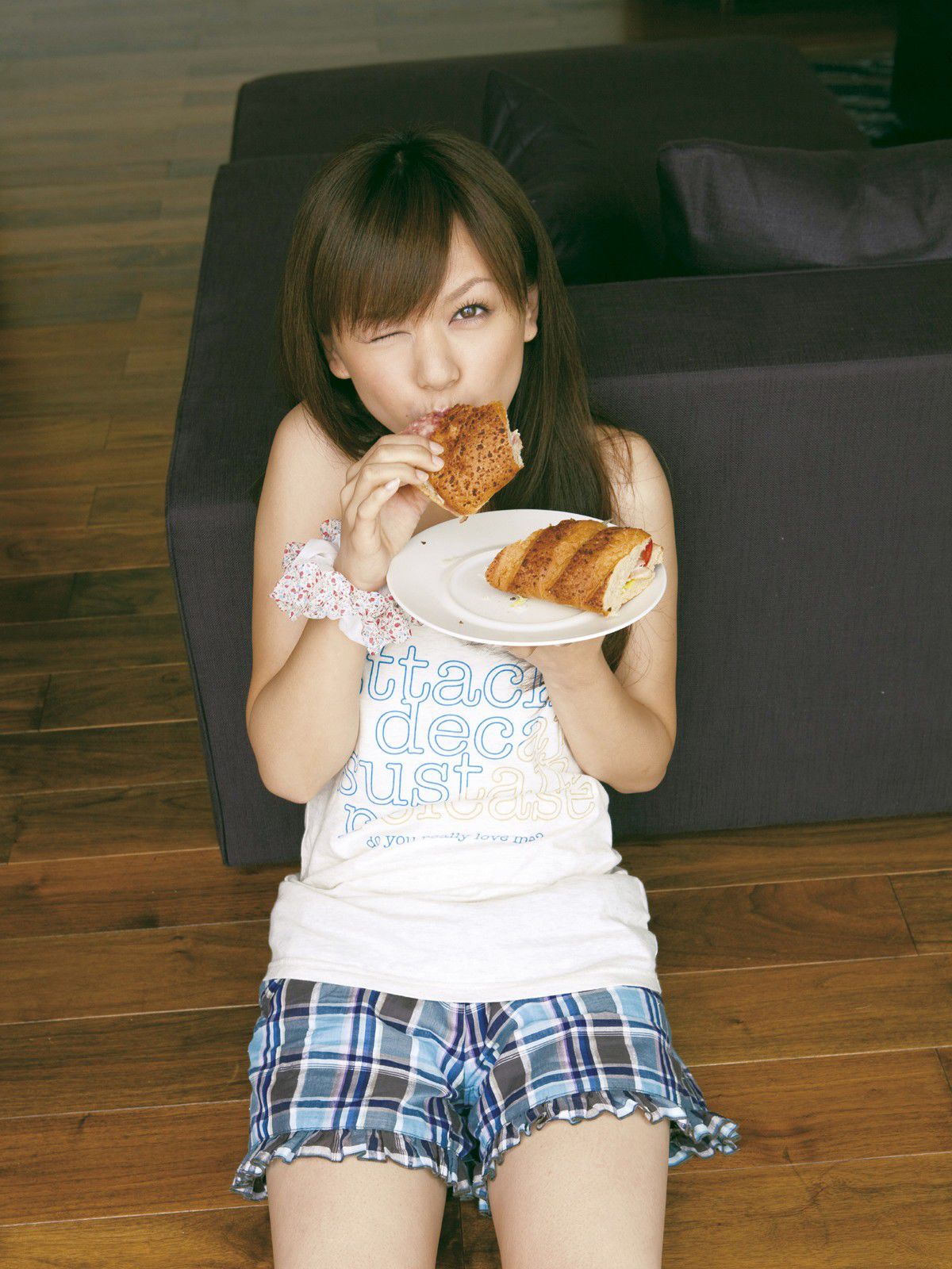 虎南有香-[Sabra套图写真图集]高清写真图Cover Girl