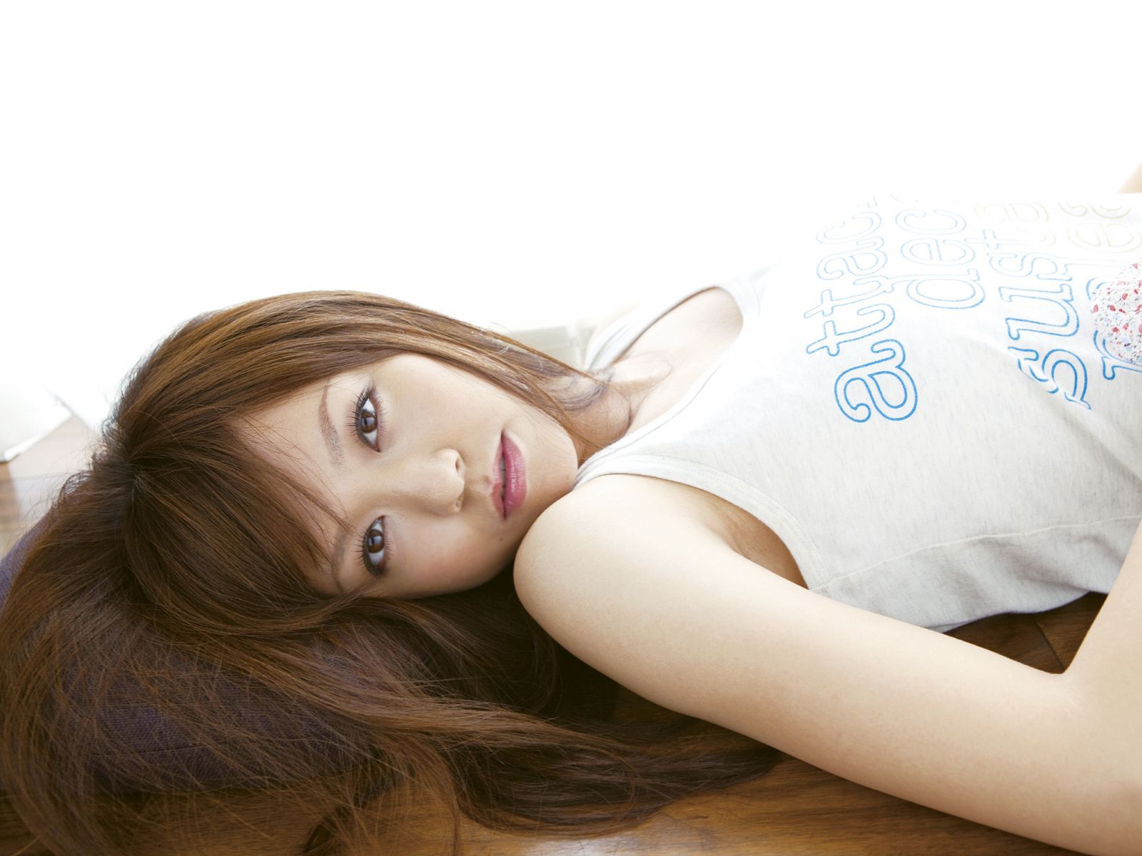 虎南有香-[Sabra套图写真图集]高清写真图Cover Girl