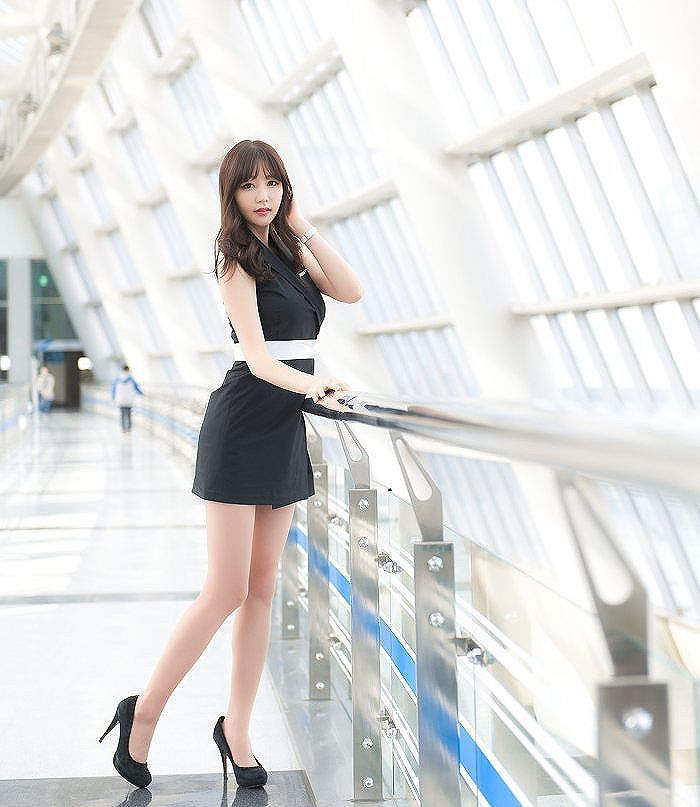 洪智妍- 韩国美女车模精选美图