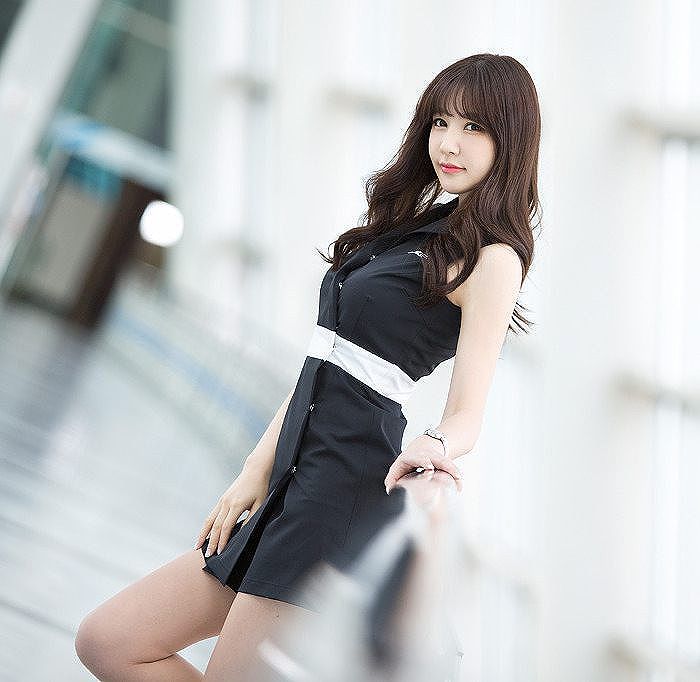 洪智妍- 韩国美女车模精选美图