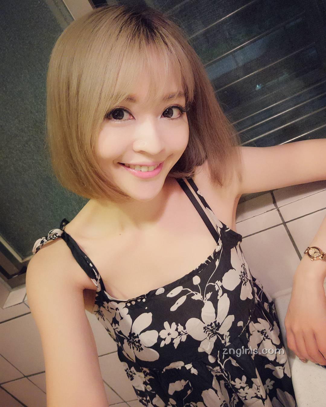 Lucy倪千凌- 气质正妹各种套装好销魂