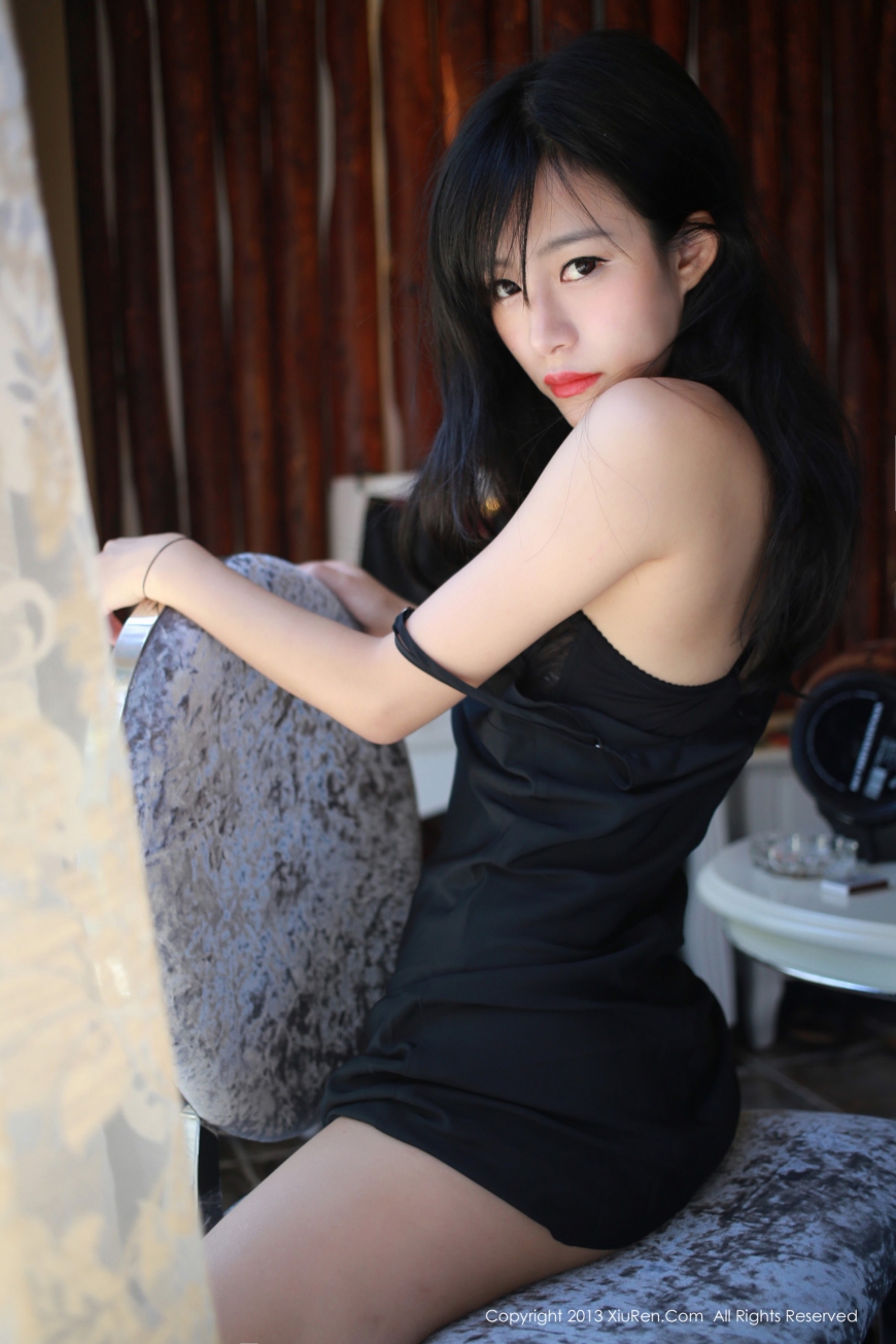 易欣viya [XIUREN秀人网]高清写真图2013.09.10 XR20130910N00007