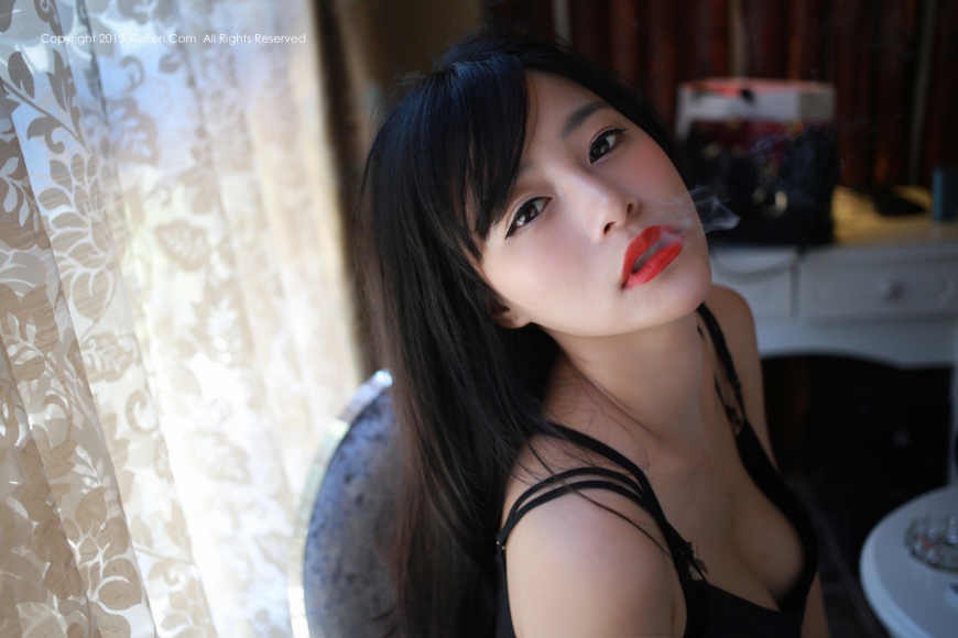 易欣viya [XIUREN秀人网]高清写真图2013.09.10 XR20130910N00007