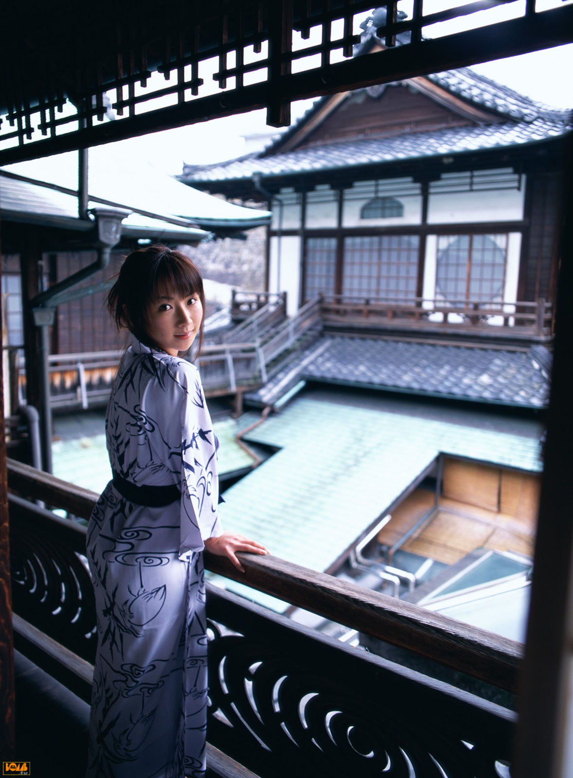 爱川杏里季(愛川ゆず季)-[Bomb.TV]高清写真图套图写真图集2005-06