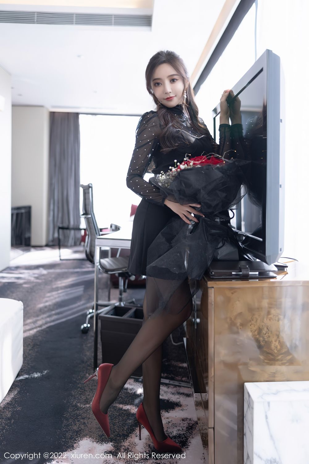 [XiuRen]高清写真图 2022.02.11 No.4574 王馨瑶yanni