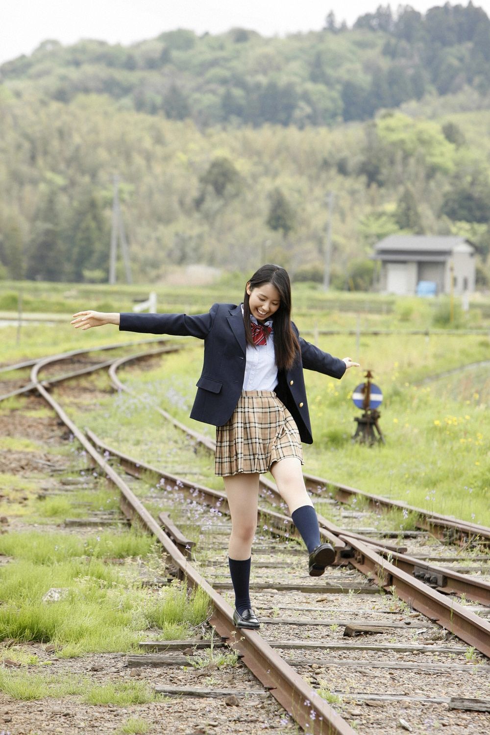 小池里奈-《冒険したいお年頃》[Ys Web]高清写真图Vol.406