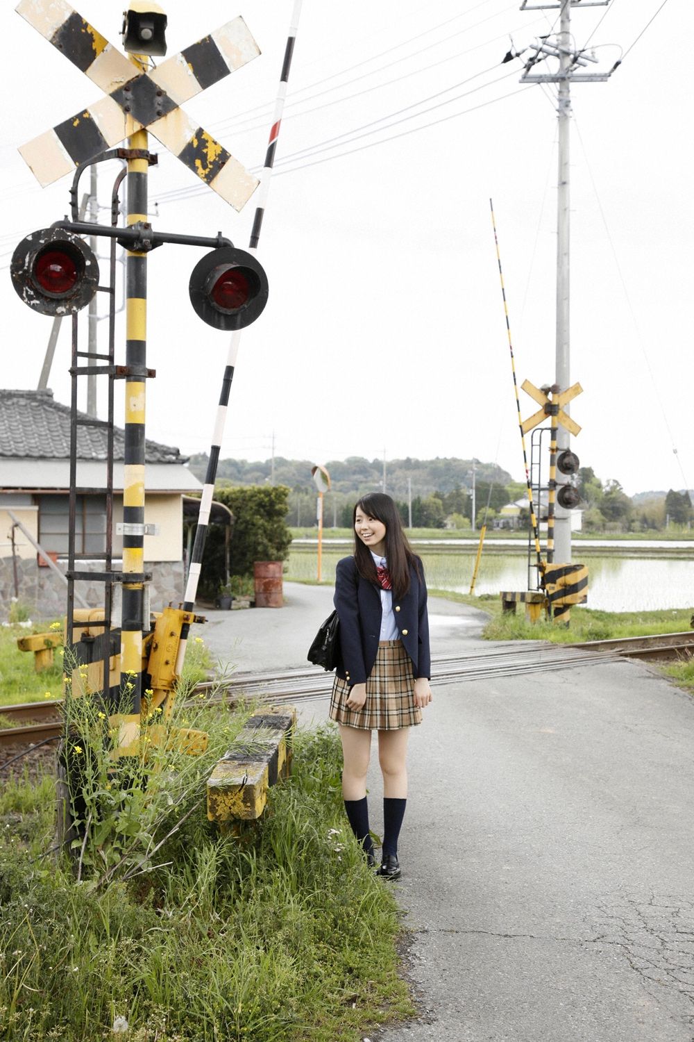 小池里奈-《冒険したいお年頃》[Ys Web]高清写真图Vol.406