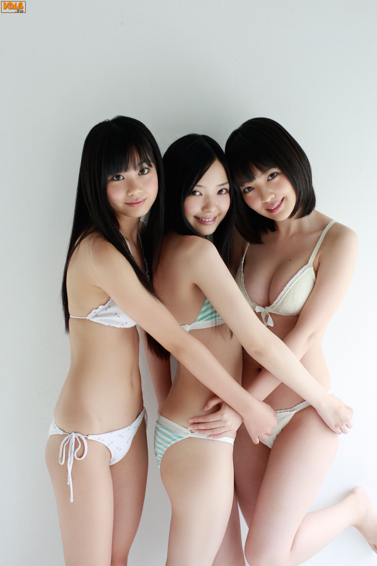 安藤遥-[Bomb.TV]高清写真图NEW GRAVURE GENERATION