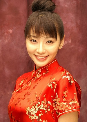 真锅香织