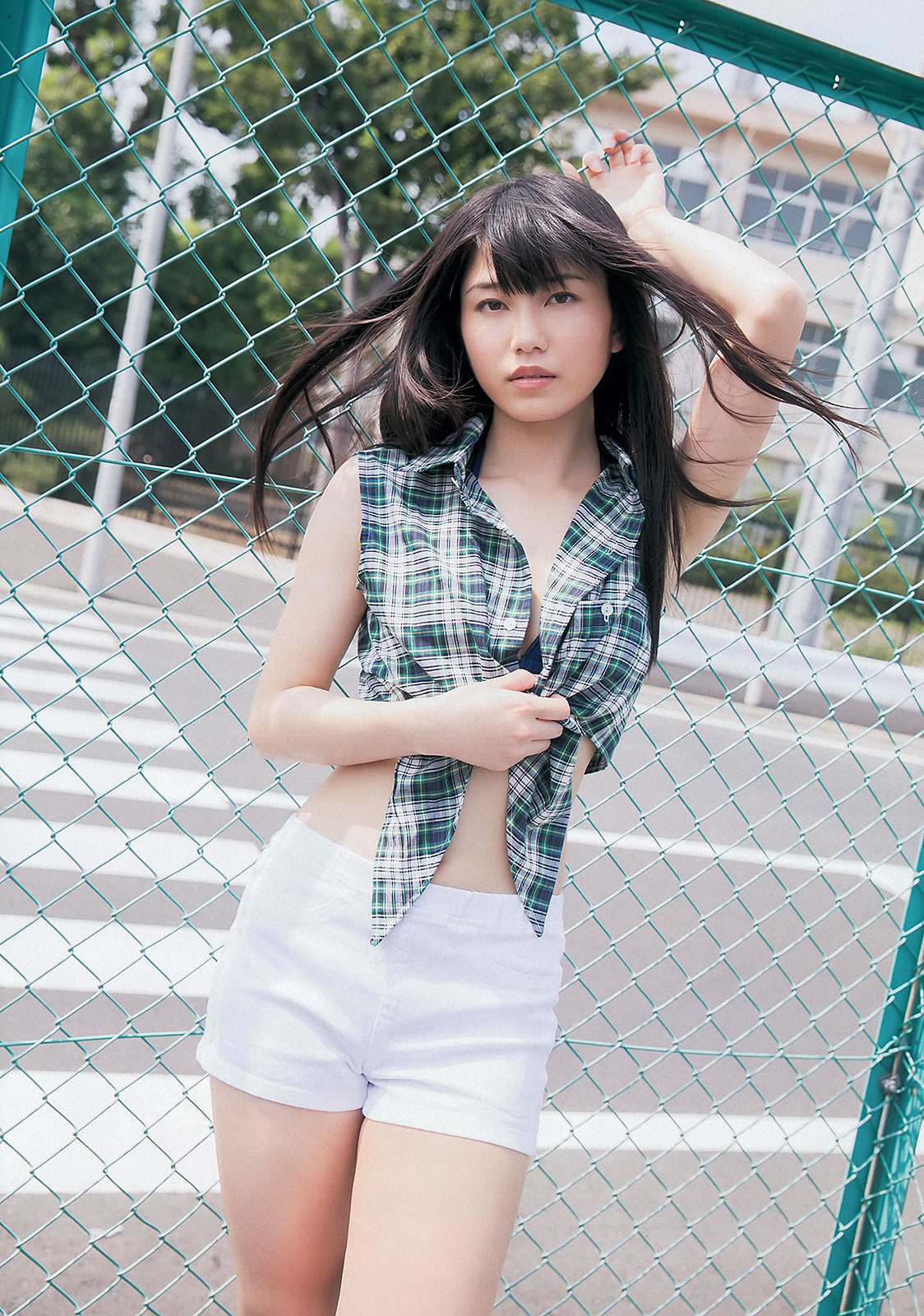 [Weekly Playboy]高清写真图2013.09.11 No.38 横山由依 佐々木希 小池里奈 仓持明日香