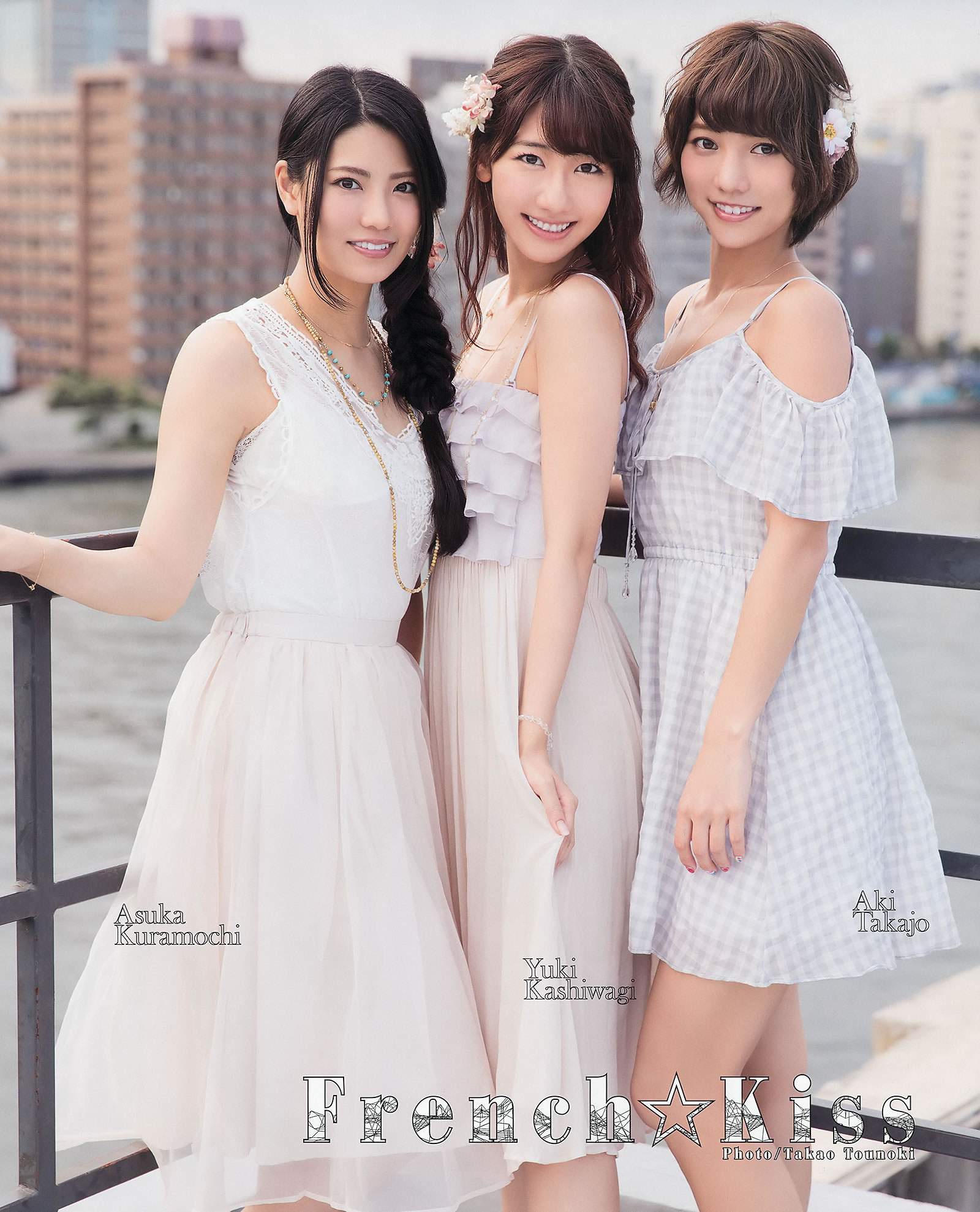 [Young Gangan]高清写真图2014 No.15 16 古畑奈和 山地まり 冈田纱佳