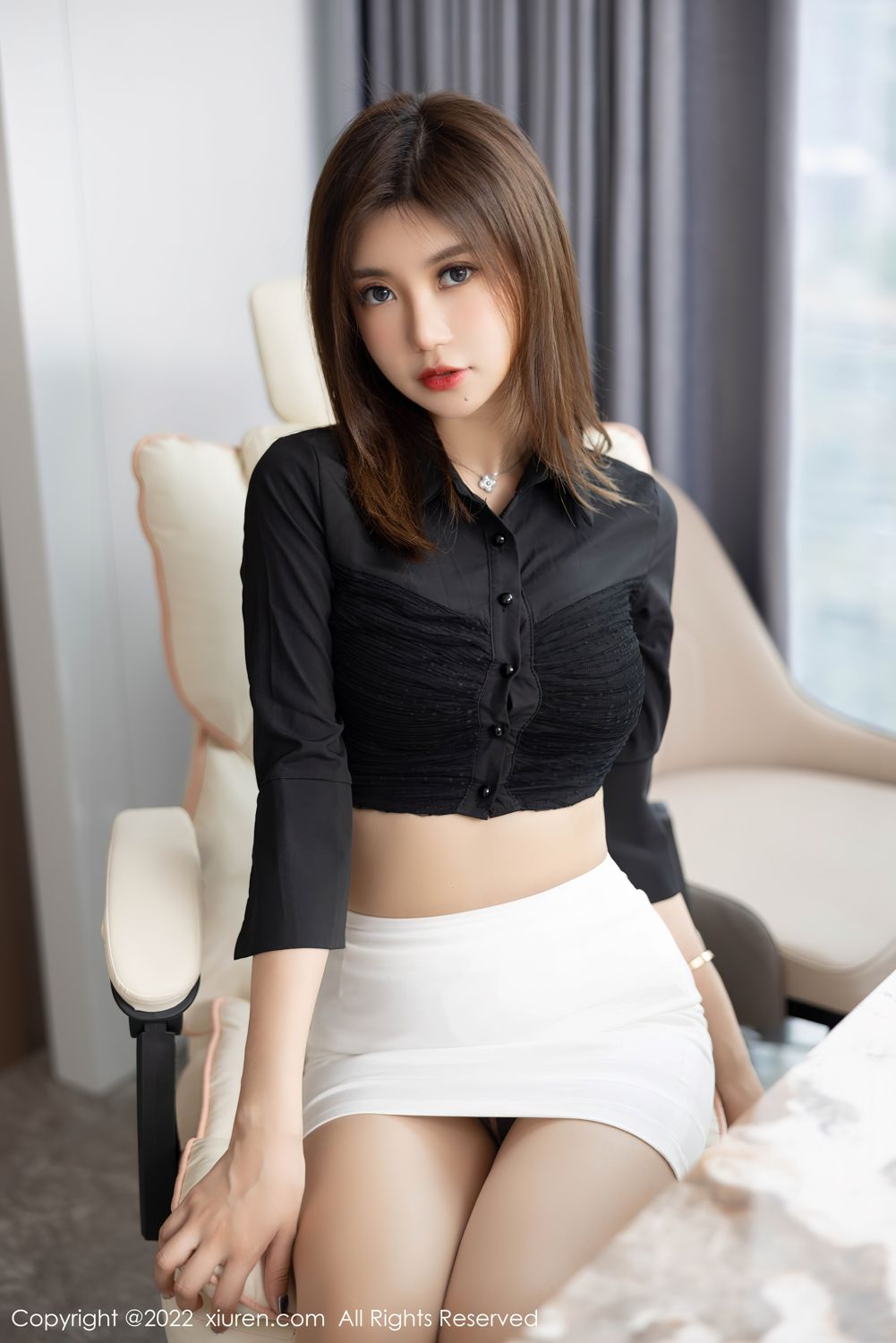 [XiuRen]高清写真图 2022.06.17 No.5160 绮里嘉ula